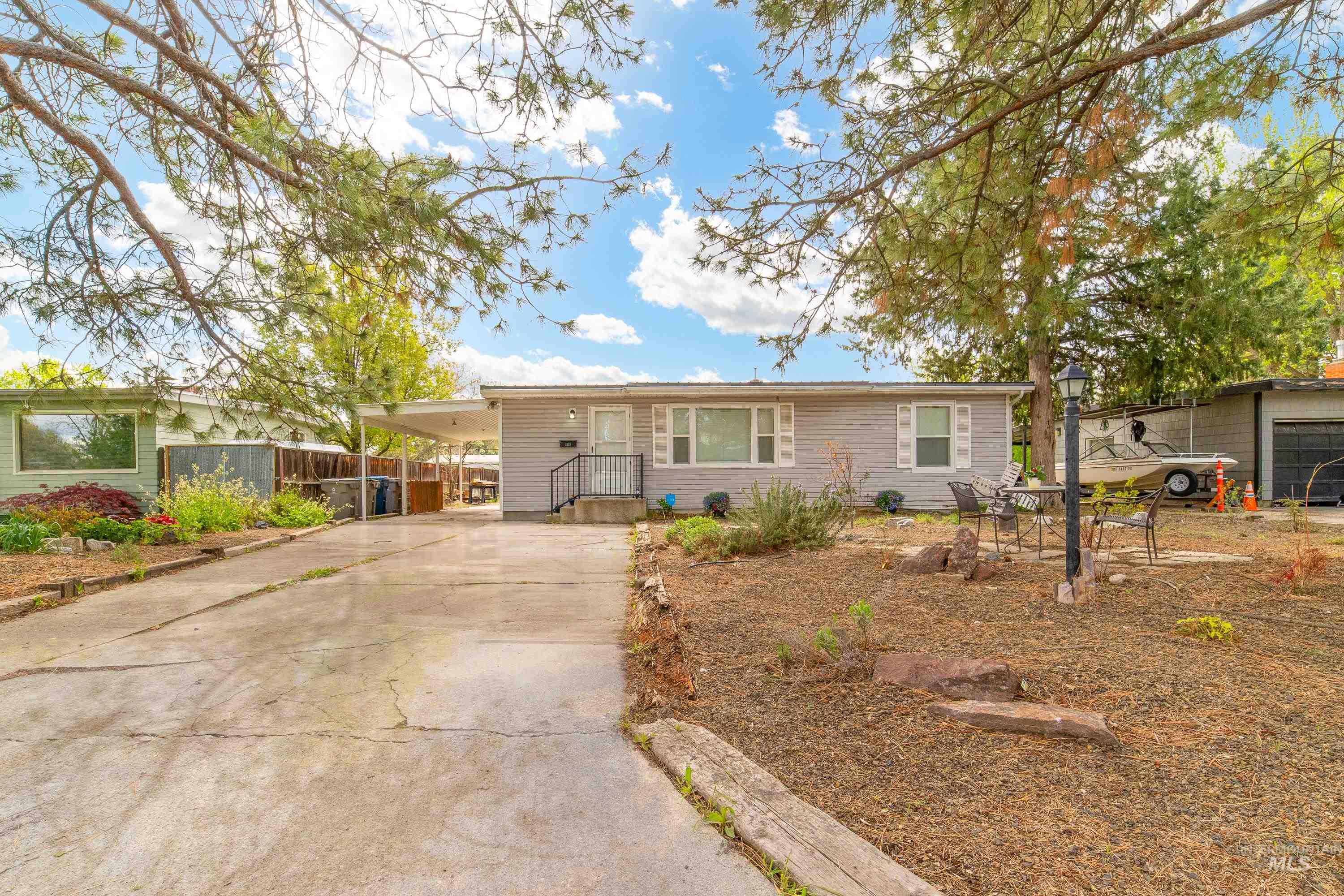 2223 W Spaulding St, Boise, Idaho 83705, 4 Bedrooms, 2 Bathrooms, Residential For Sale, Price $525,000, 98982776