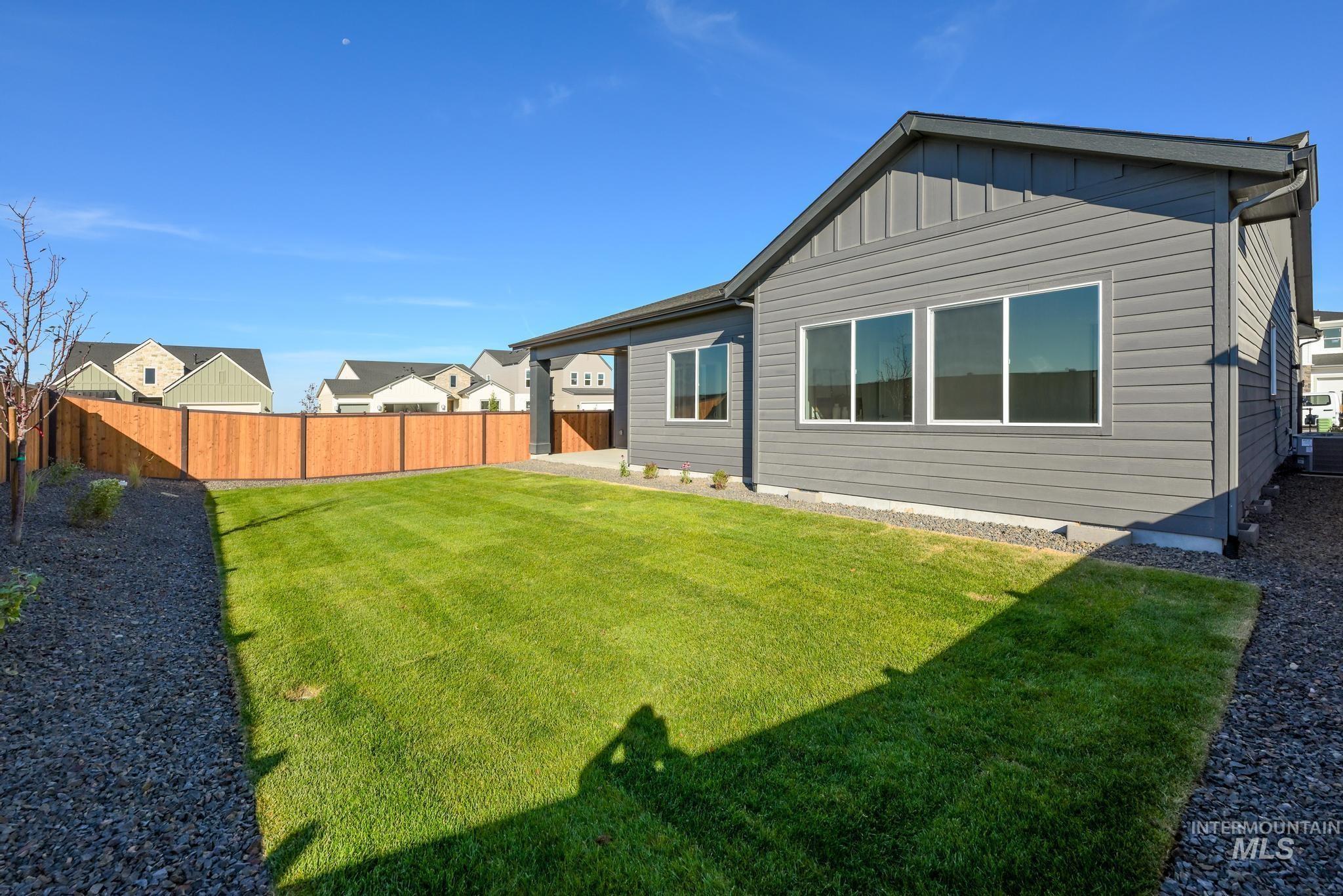10909 W Wellness St, Kuna, Idaho 83634, 4 Bedrooms, 3 Bathrooms, Residential For Sale, Price $649,000,MLS 98982777