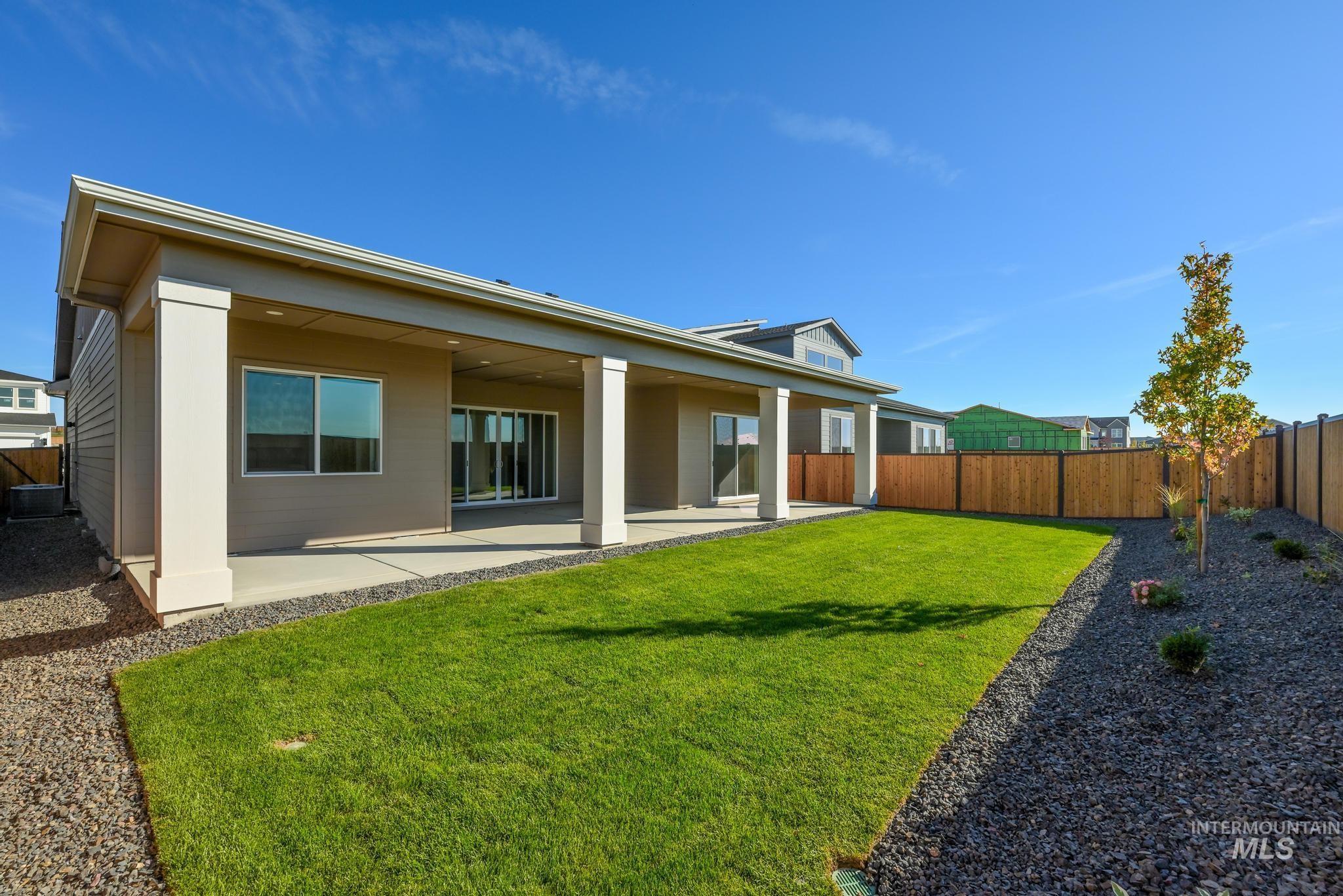 10883 W Wellness St, Kuna, Idaho 83634, 3 Bedrooms, 2.5 Bathrooms, Residential For Sale, Price $654,000,MLS 98982778