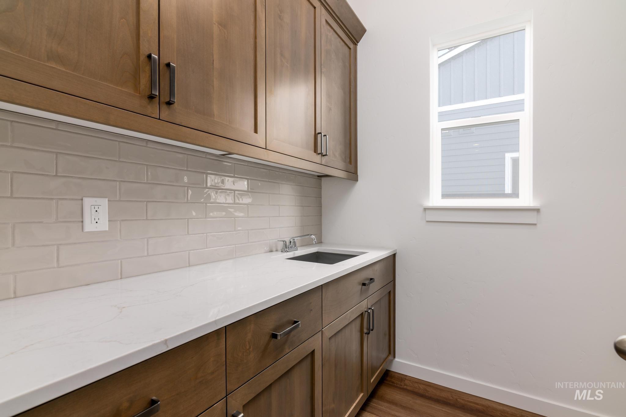 10861 W Wellness St, Kuna, Idaho 83634, 5 Bedrooms, 4 Bathrooms, Residential For Sale, Price $794,000, 98982779