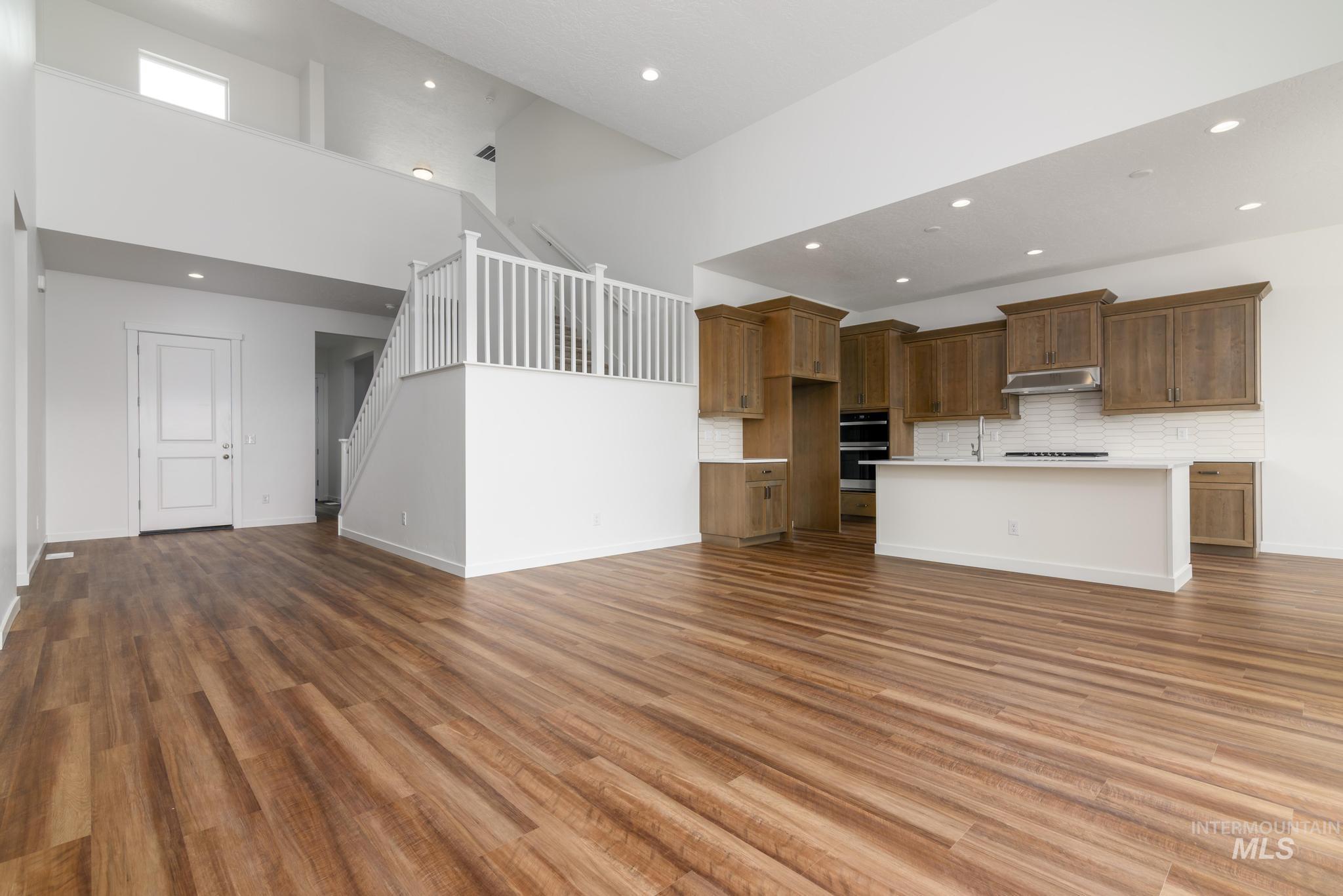 10861 W Wellness St, Kuna, Idaho 83634, 5 Bedrooms, 4 Bathrooms, Residential For Sale, Price $794,000, 98982779