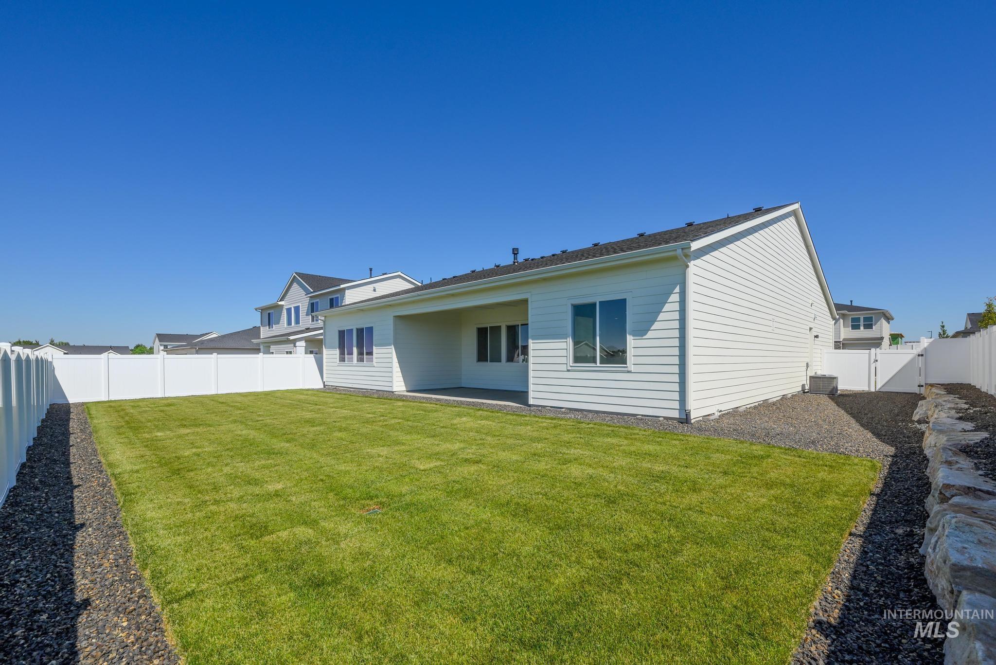 14689 Serenity Point St, Caldwell, Idaho 83607, 3 Bedrooms, 2.5 Bathrooms, Residential For Sale, Price $594,000,MLS 98982780