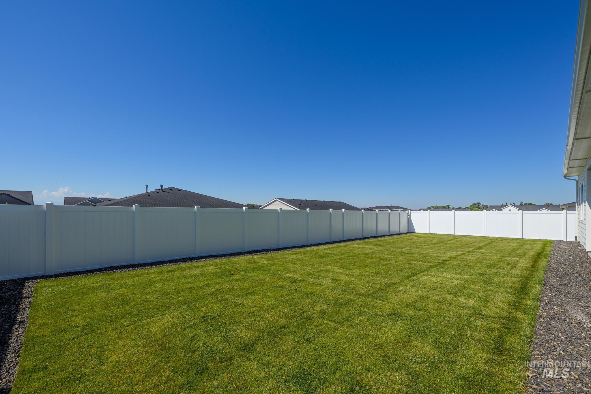 14689 Serenity Point St, Caldwell, Idaho 83607, 3 Bedrooms, 2.5 Bathrooms, Residential For Sale, Price $594,000,MLS 98982780