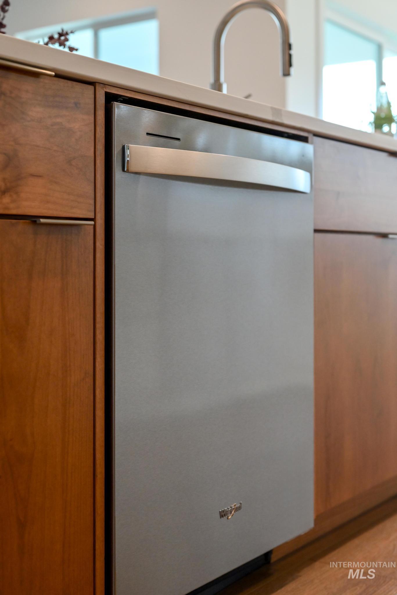 5641 W Milano Dr, Meridian, Idaho 83646, 4 Bedrooms, 3 Bathrooms, Residential For Sale, Price $679,000, 98982782