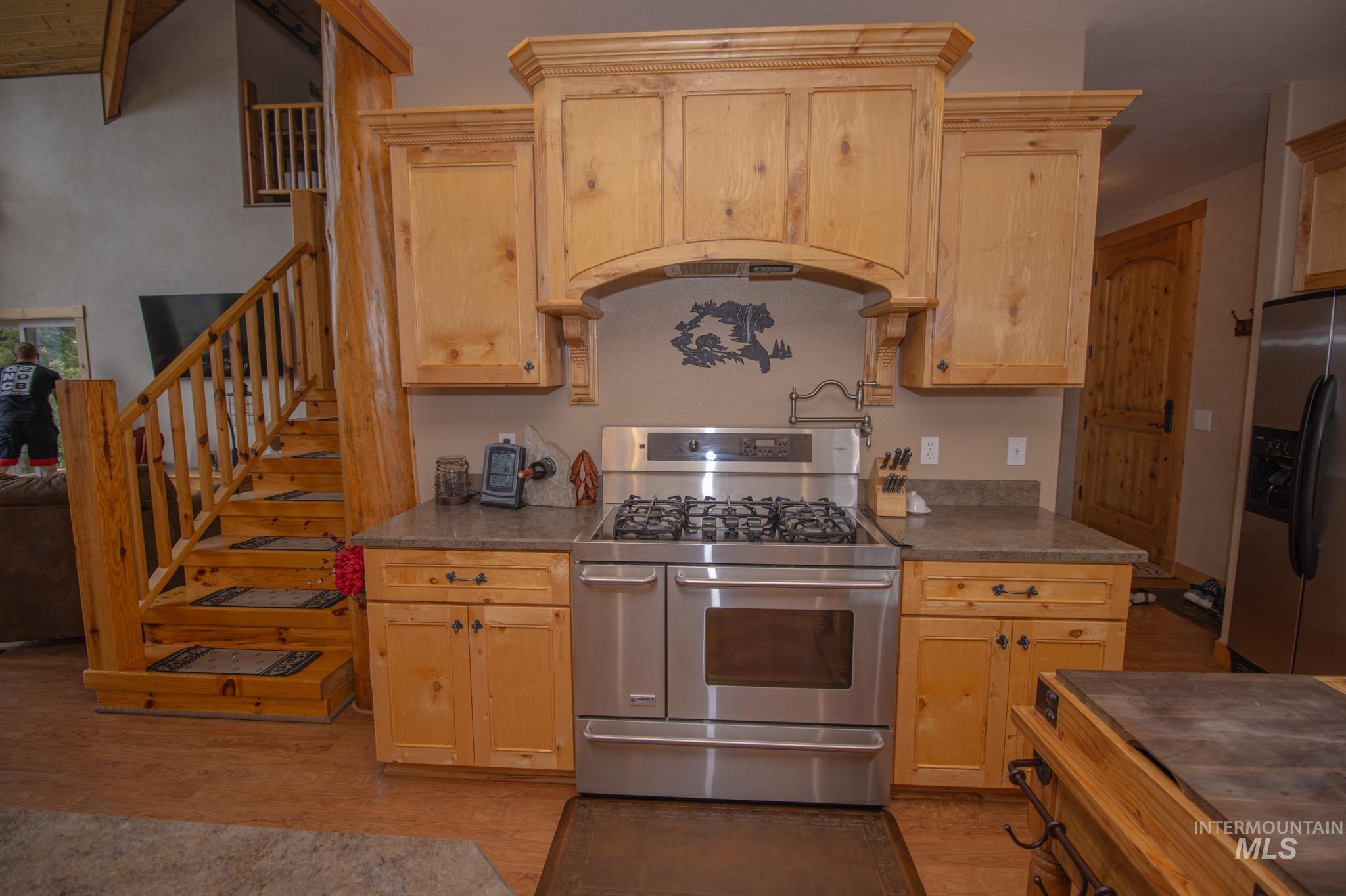 237 Old Dent Rd, Orofino, Idaho 83544, 3 Bedrooms, 2.5 Bathrooms, Residential For Sale, Price $1,475,000, 98982784