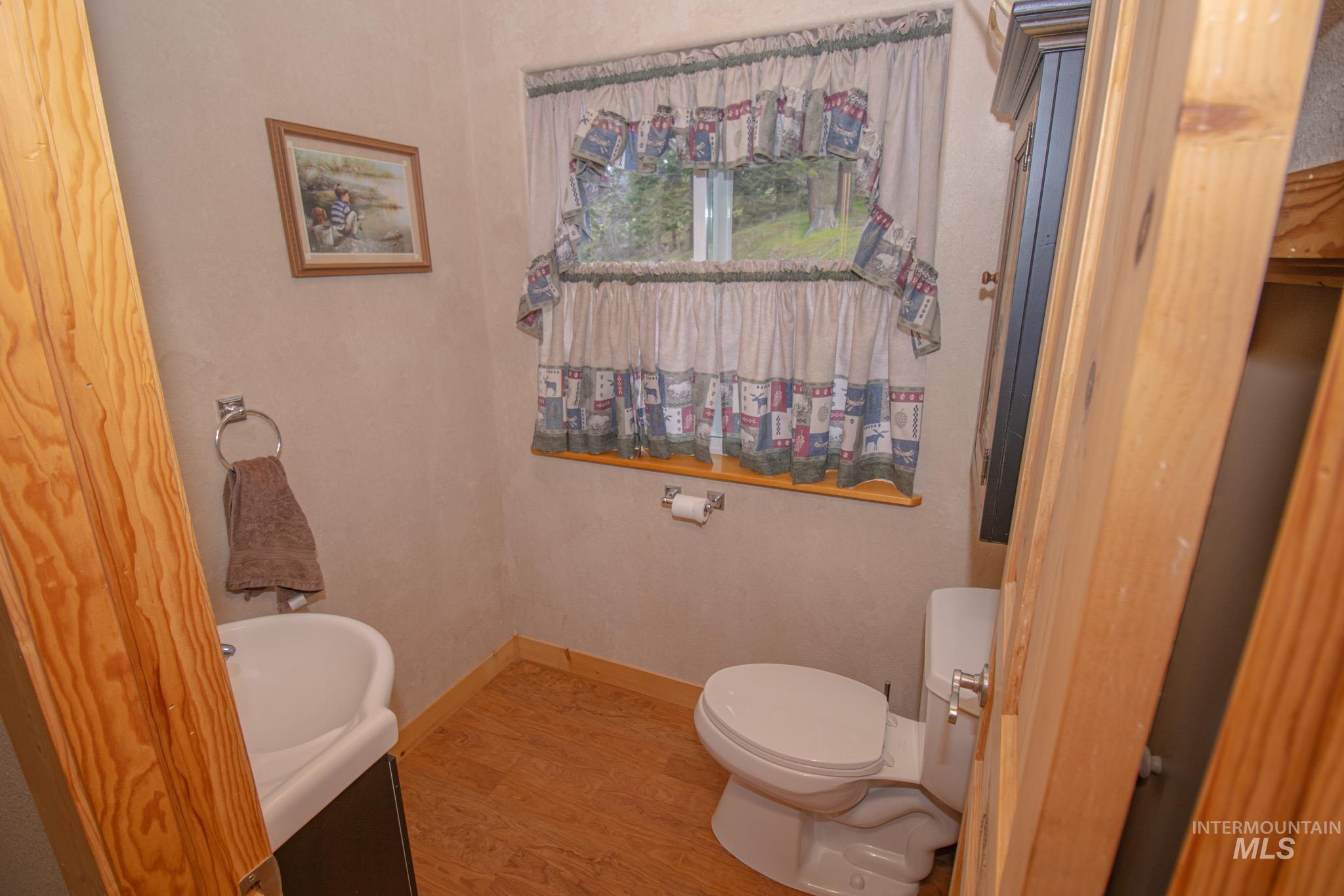 237 Old Dent Rd, Orofino, Idaho 83544, 3 Bedrooms, 2.5 Bathrooms, Residential For Sale, Price $1,475,000, 98982784