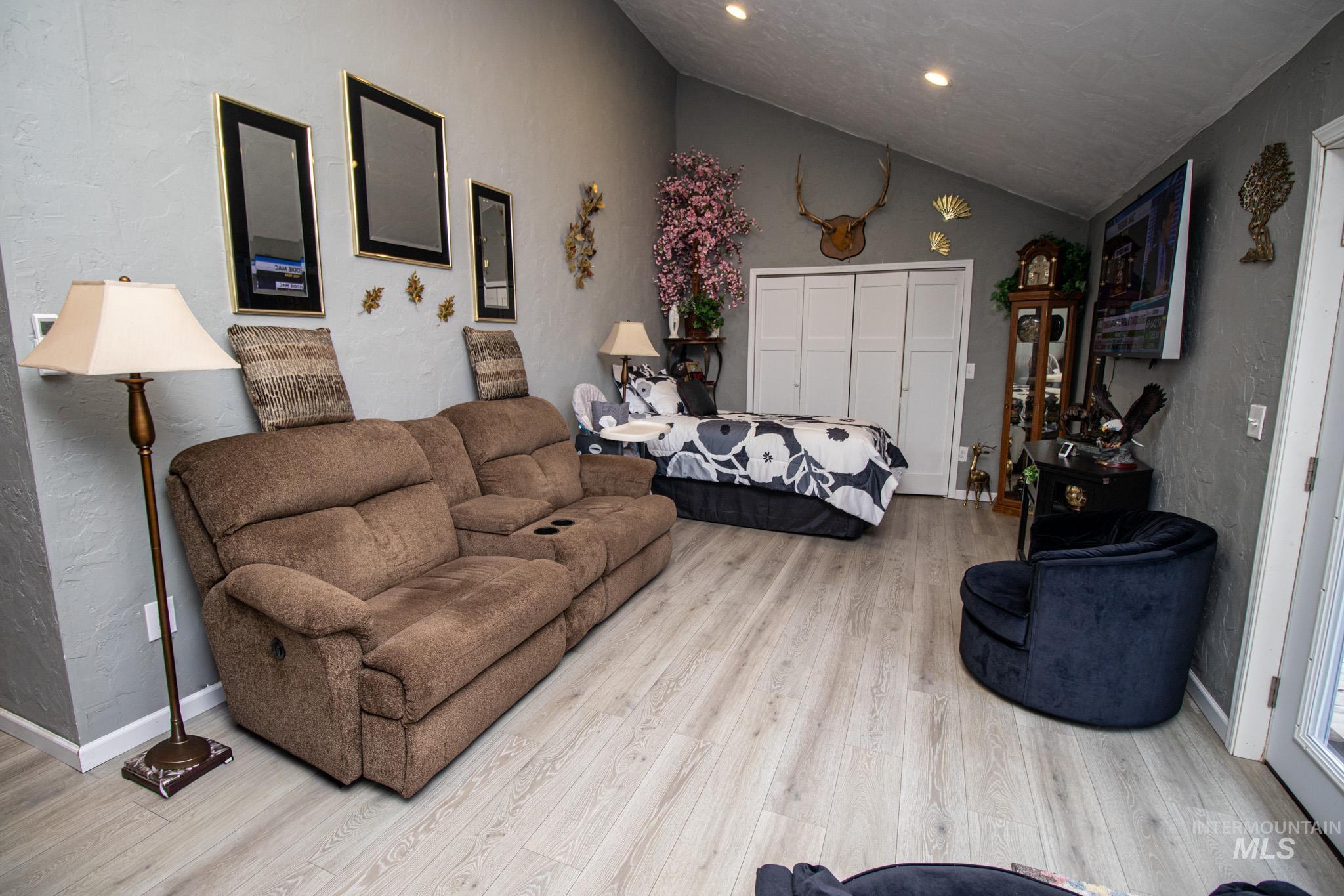 237 Old Dent Rd, Orofino, Idaho 83544, 3 Bedrooms, 2.5 Bathrooms, Residential For Sale, Price $1,475,000, 98982784