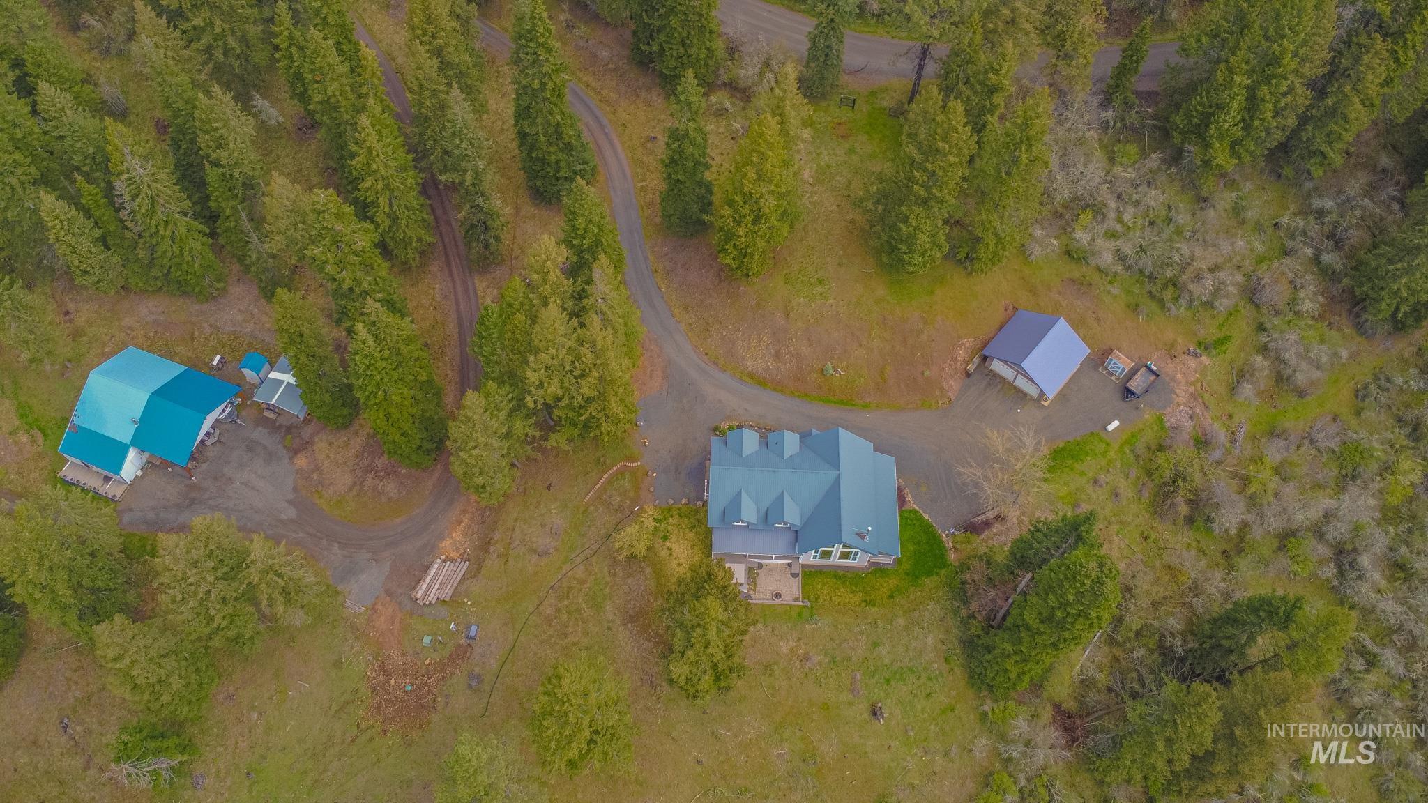 237 Old Dent Rd, Orofino, Idaho 83544, 3 Bedrooms, 2.5 Bathrooms, Residential For Sale, Price $1,475,000, 98982784