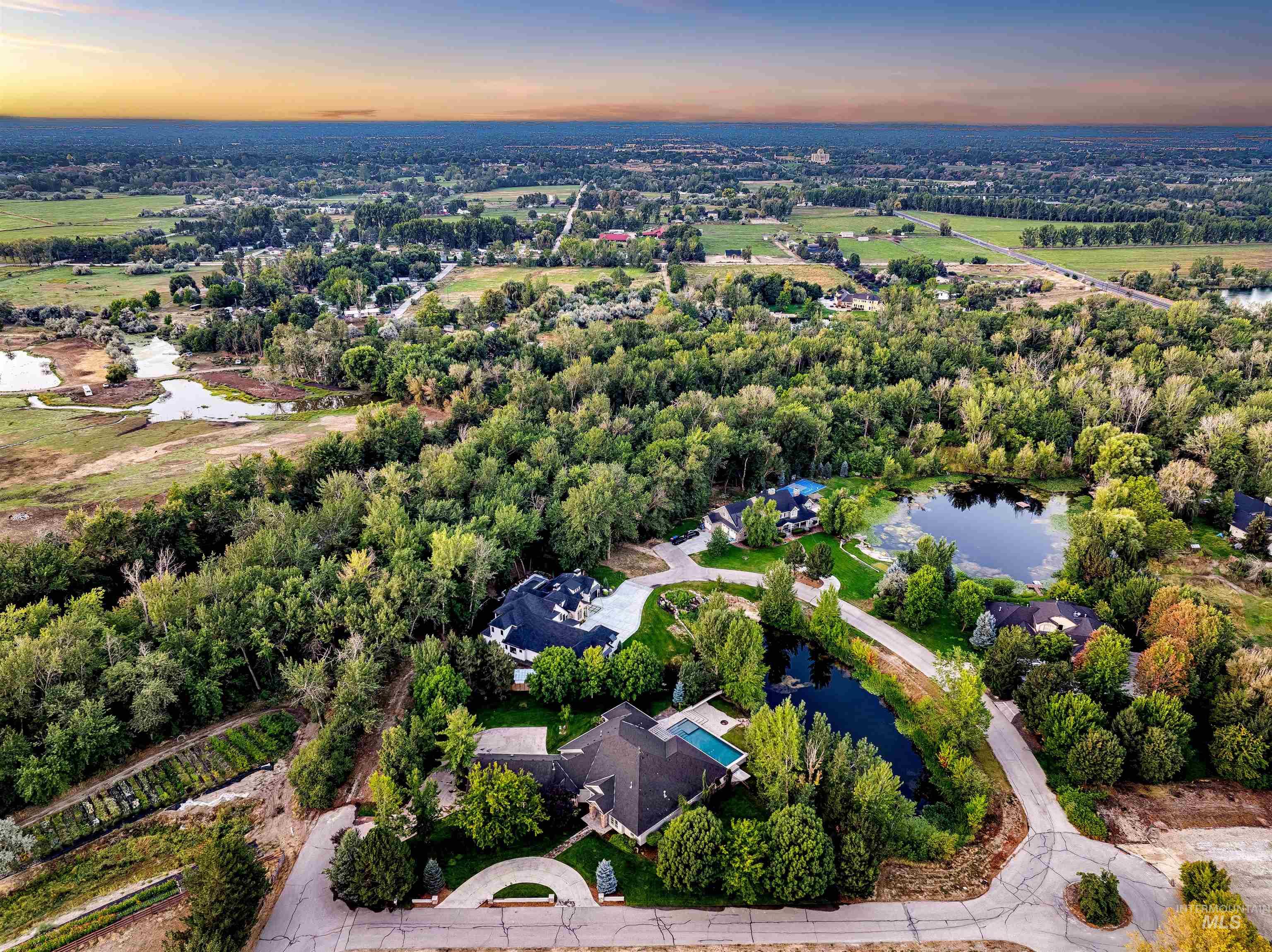 103 S. Alder Ln, Eagle, Idaho 83616, 4 Bedrooms, 4 Bathrooms, Residential For Sale, Price $2,498,000, 98982787