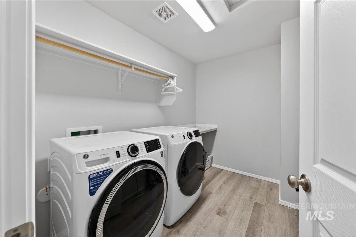 9185 W Candytuft, Nampa, Idaho 83687, 4 Bedrooms, 2 Bathrooms, Residential For Sale, Price $479,900, 98982789