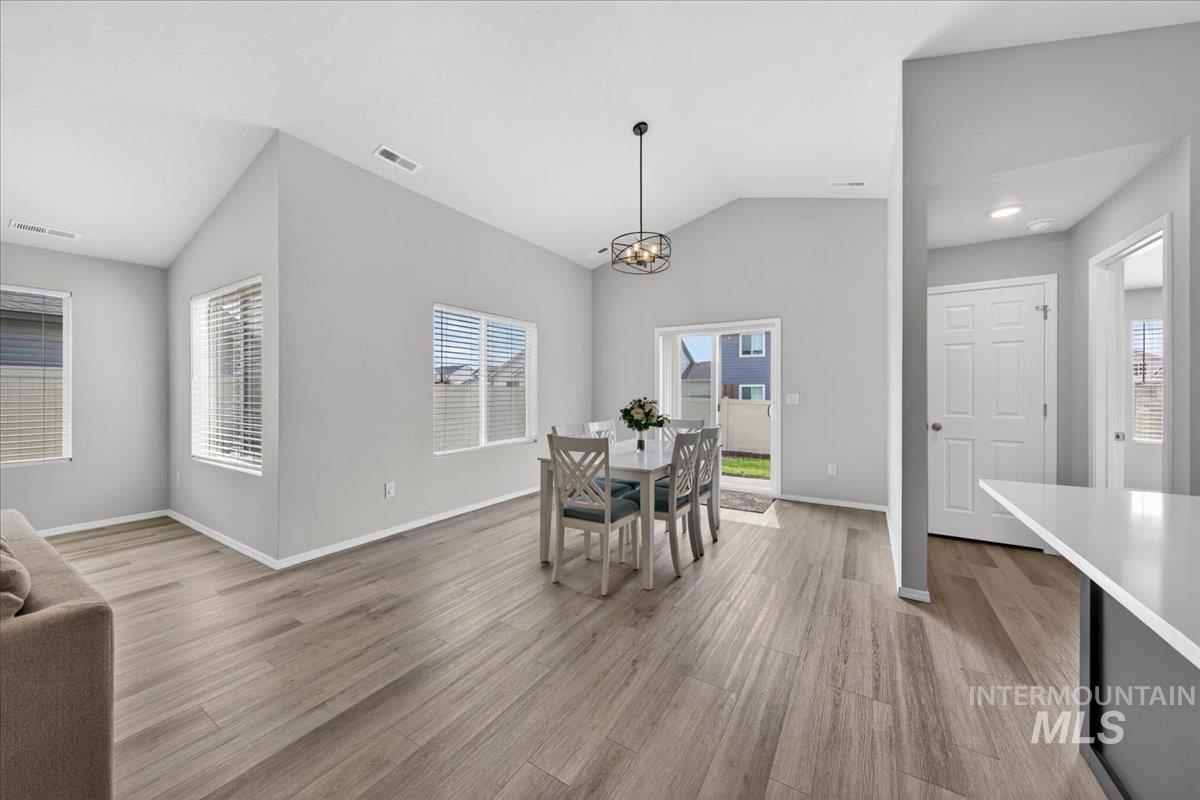 9185 W Candytuft, Nampa, Idaho 83687, 4 Bedrooms, 2 Bathrooms, Residential For Sale, Price $479,900, 98982789