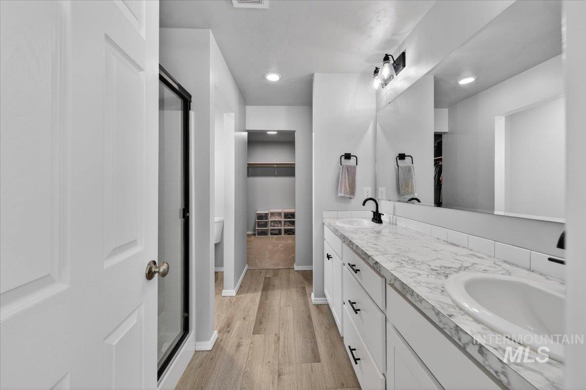 9185 W Candytuft, Nampa, Idaho 83687, 4 Bedrooms, 2 Bathrooms, Residential For Sale, Price $479,900, 98982789