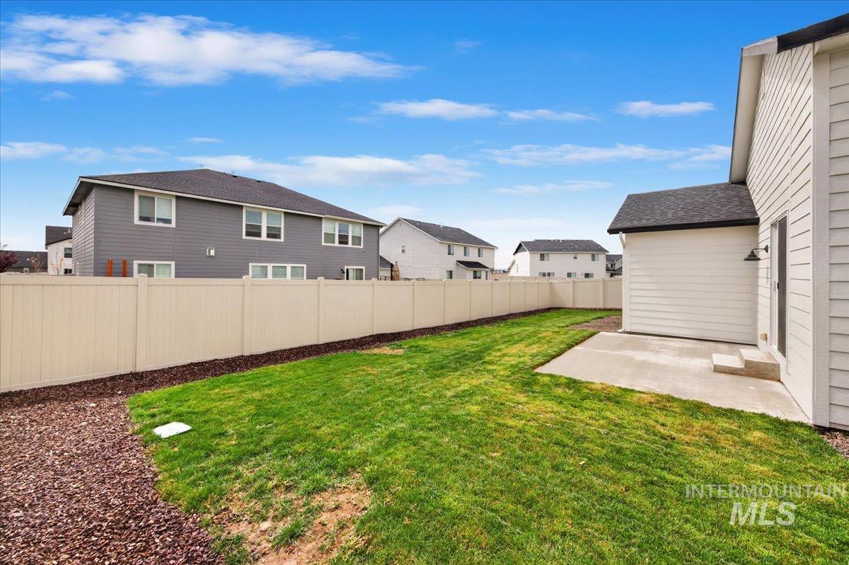 9185 W Candytuft, Nampa, Idaho 83687, 4 Bedrooms, 2 Bathrooms, Residential For Sale, Price $479,900, 98982789
