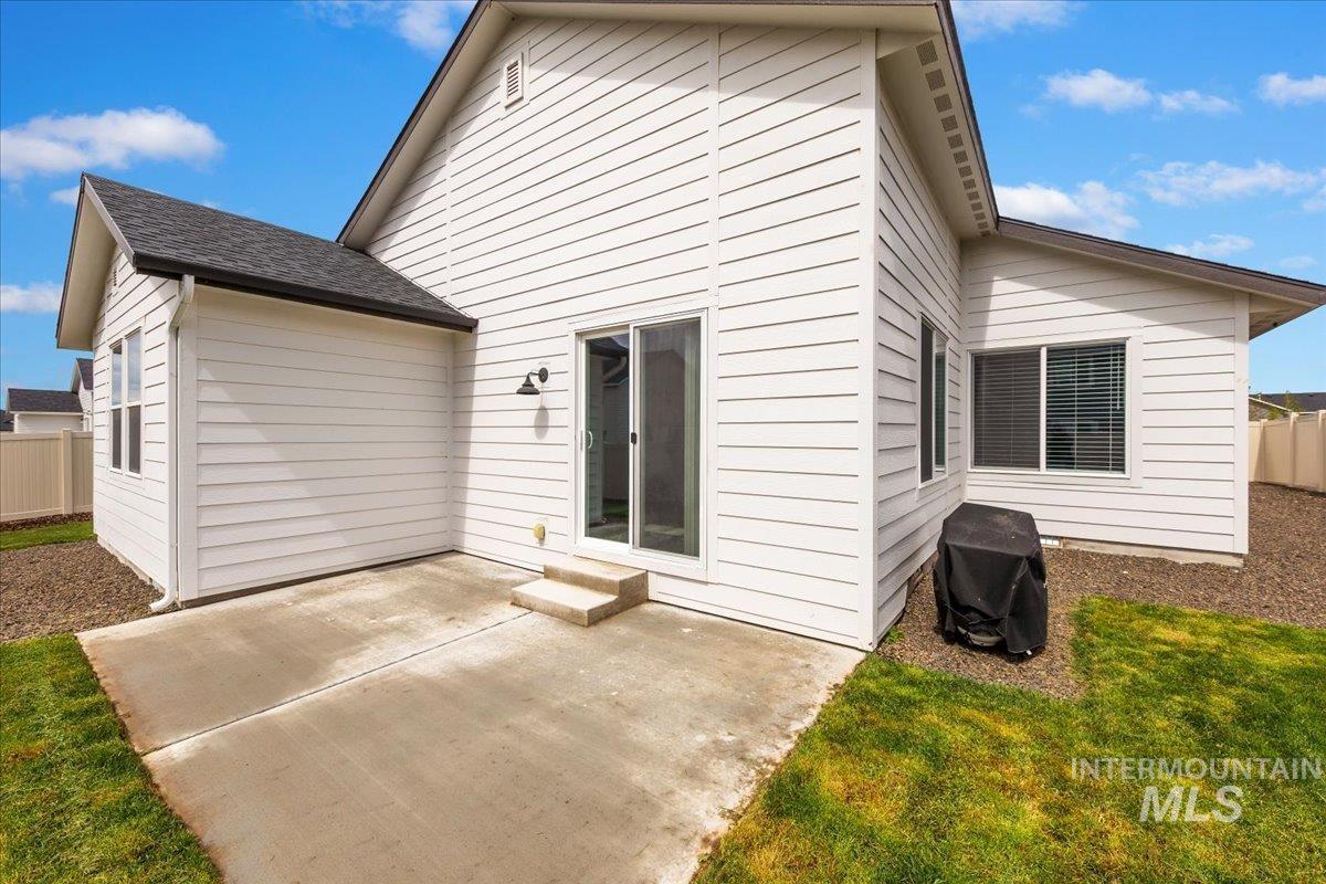 9185 W Candytuft, Nampa, Idaho 83687, 4 Bedrooms, 2 Bathrooms, Residential For Sale, Price $479,900, 98982789