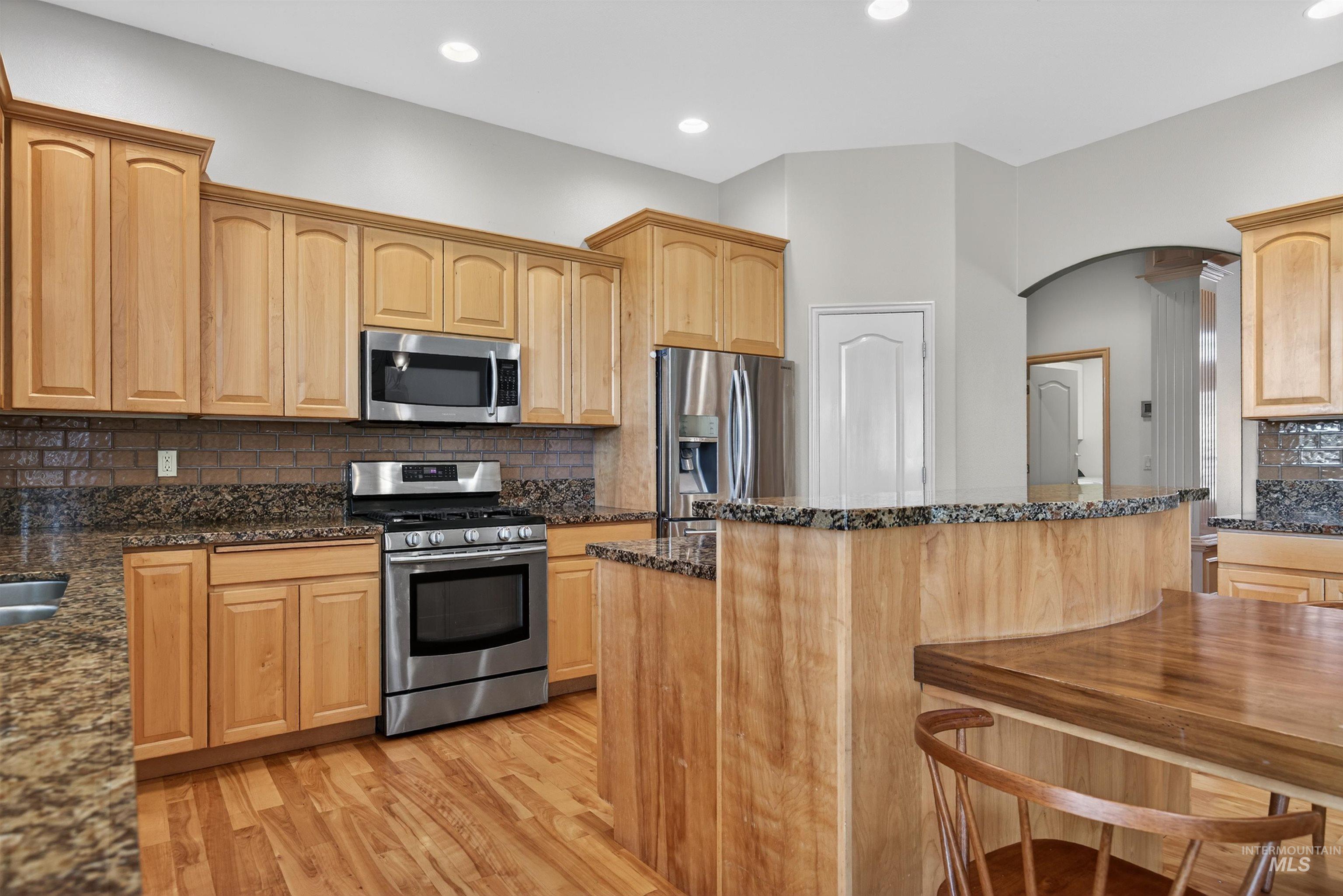 2606 N Waggle Place, Meridian, Idaho 83646, 4 Bedrooms, 3 Bathrooms, Residential For Sale, Price $895,000, 98982790