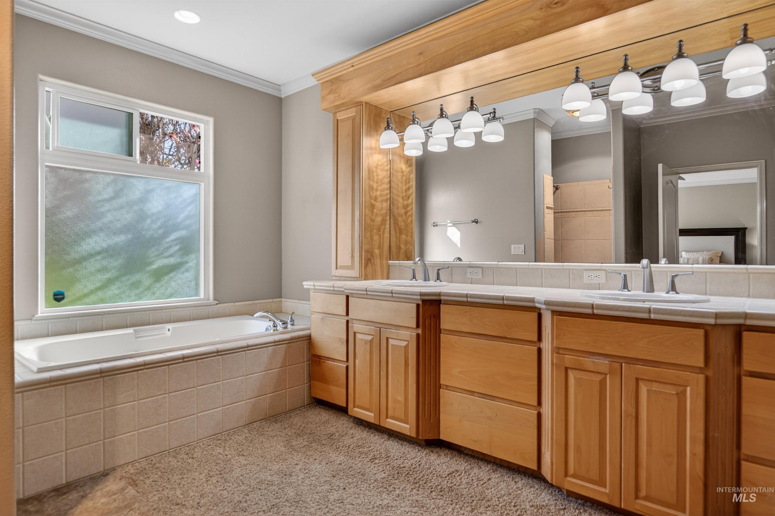 2606 N Waggle Place, Meridian, Idaho 83646, 4 Bedrooms, 3 Bathrooms, Residential For Sale, Price $895,000, 98982790