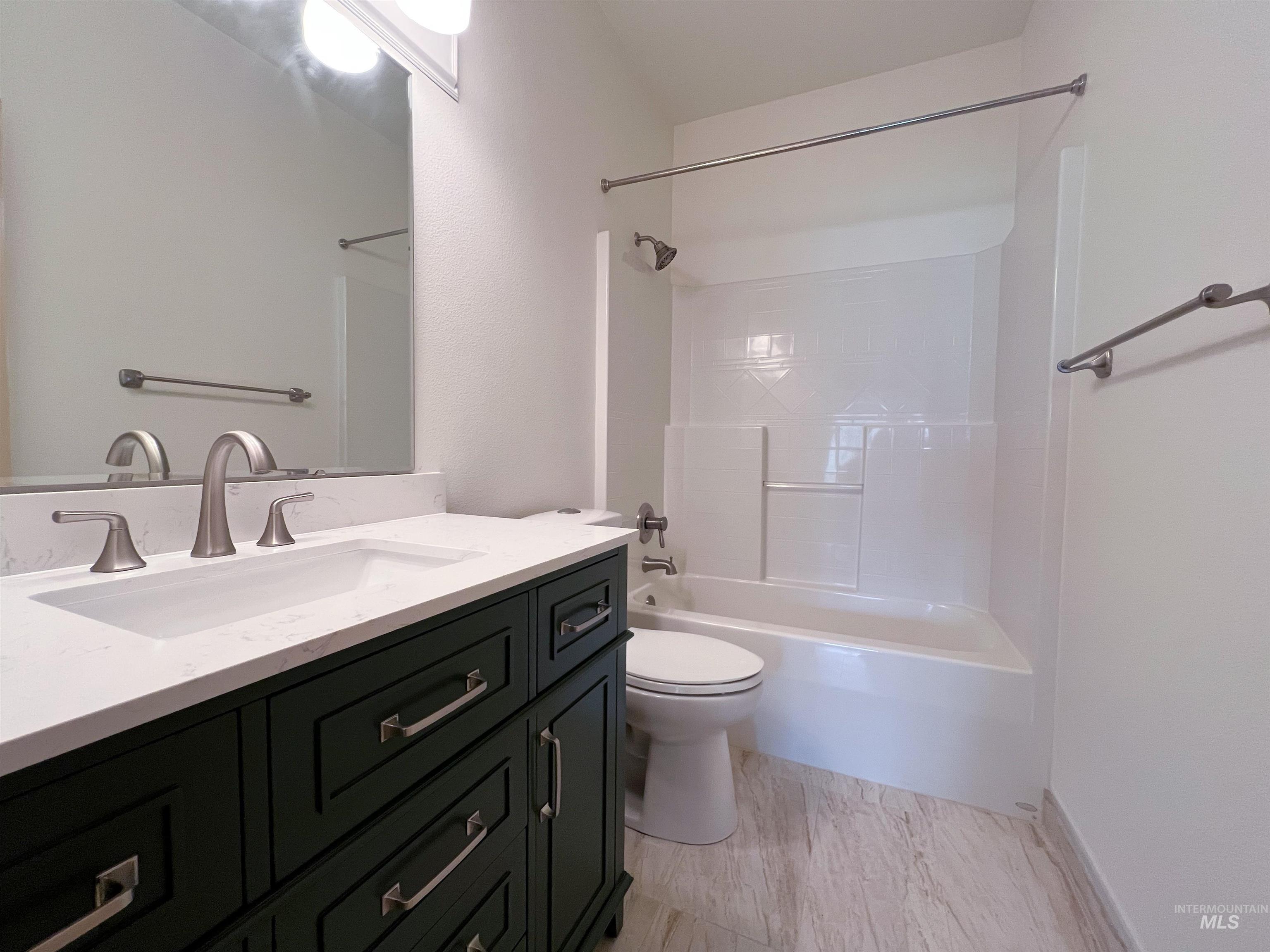 2606 N Waggle Place, Meridian, Idaho 83646, 4 Bedrooms, 3 Bathrooms, Residential For Sale, Price $748,000,MLS 98982790