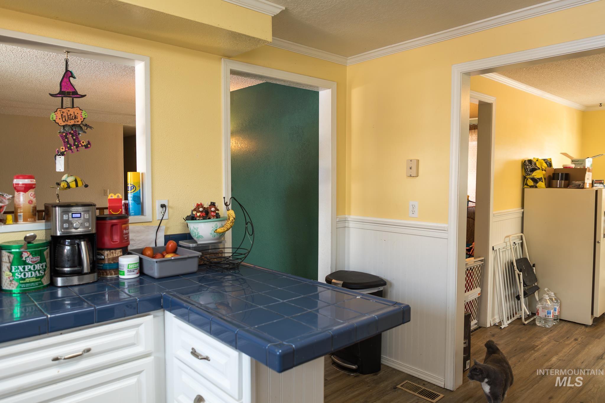 1145 SW 11th Avenue, Ontario, Oregon 97914, 5 Bedrooms, 3 Bathrooms, Residential For Sale, Price $399,900, 98982792