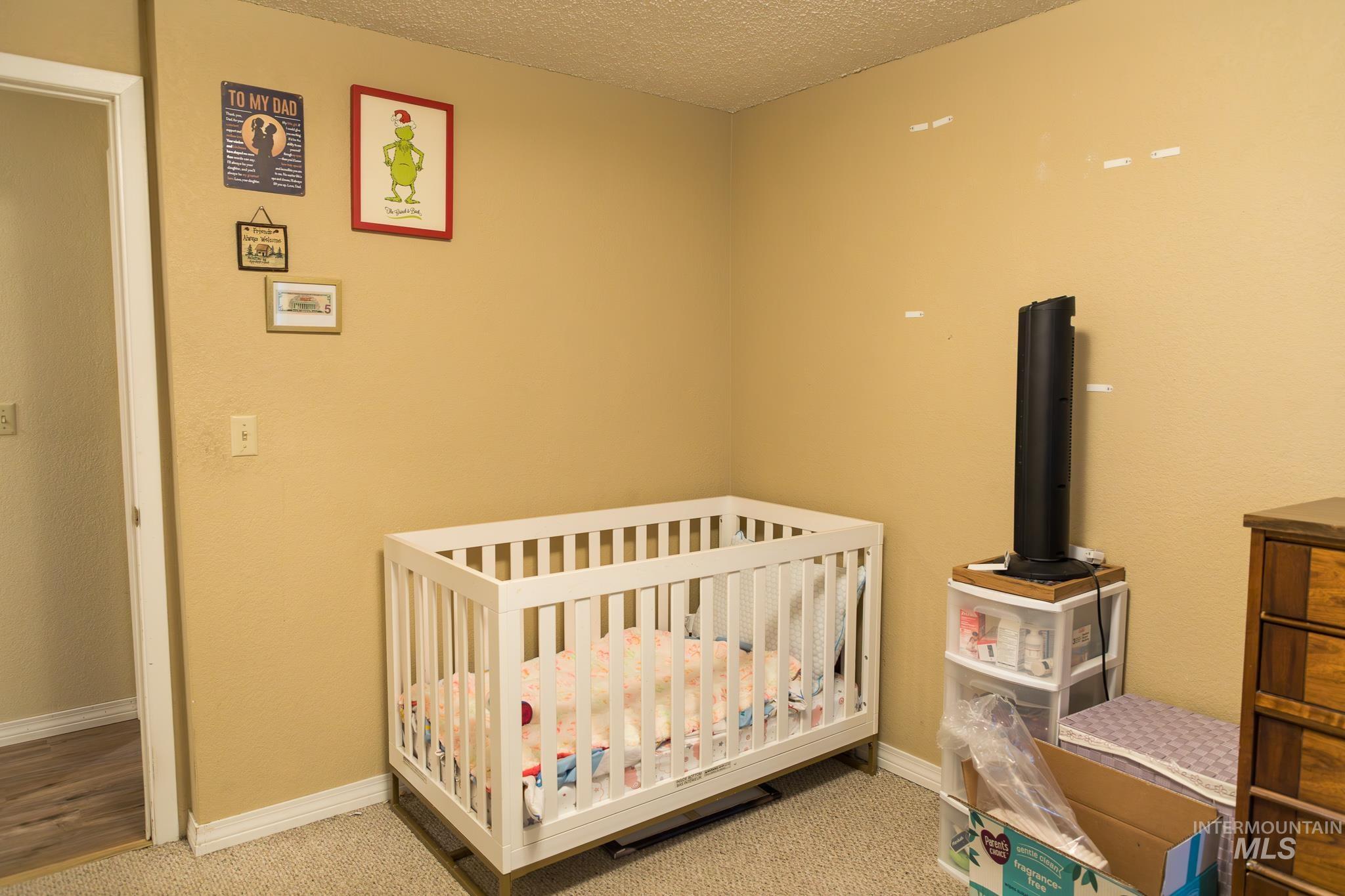 1145 SW 11th Avenue, Ontario, Oregon 97914, 5 Bedrooms, 3 Bathrooms, Residential For Sale, Price $399,900, 98982792