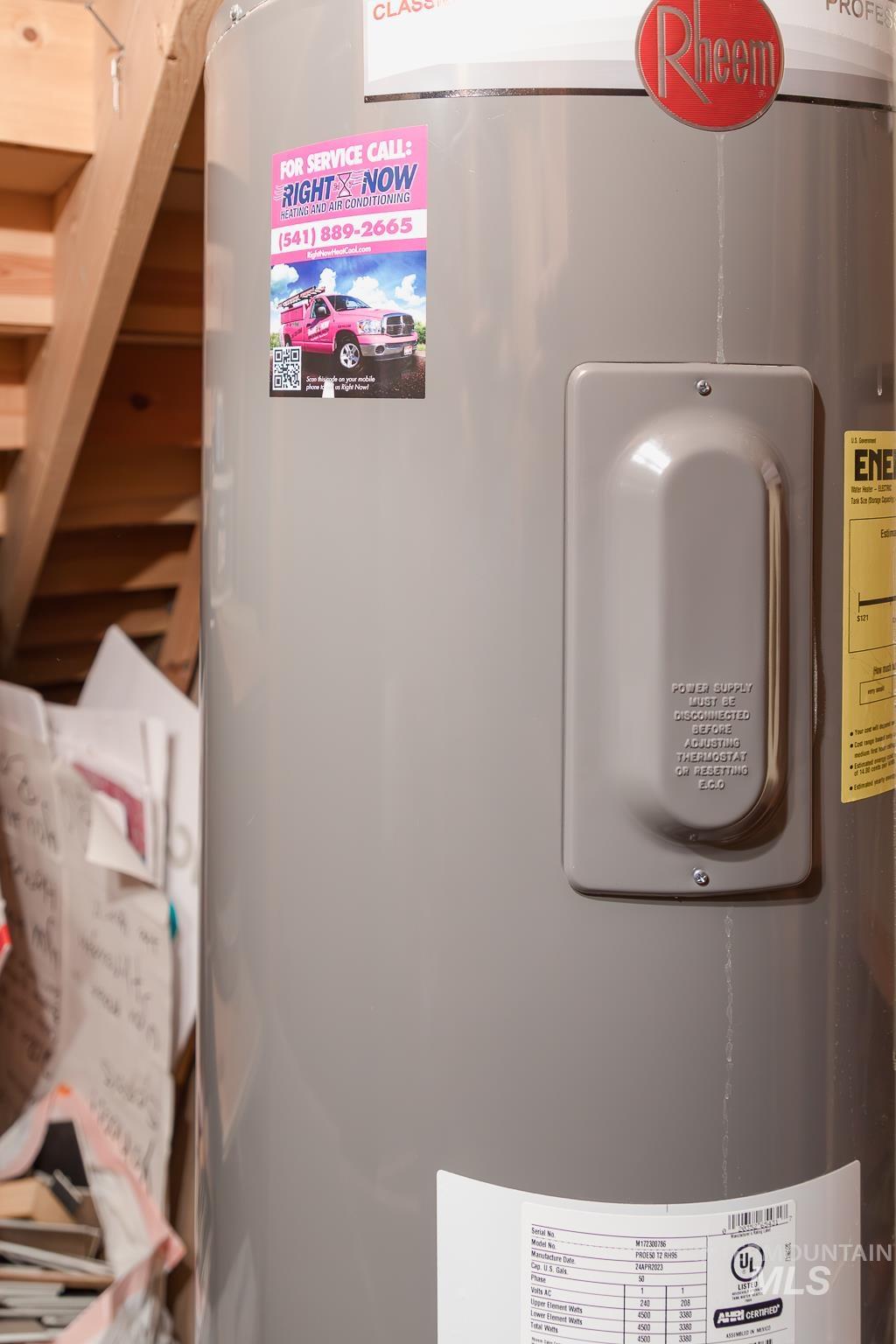 1145 SW 11th Avenue, Ontario, Oregon 97914, 5 Bedrooms, 3 Bathrooms, Residential For Sale, Price $399,900, 98982792