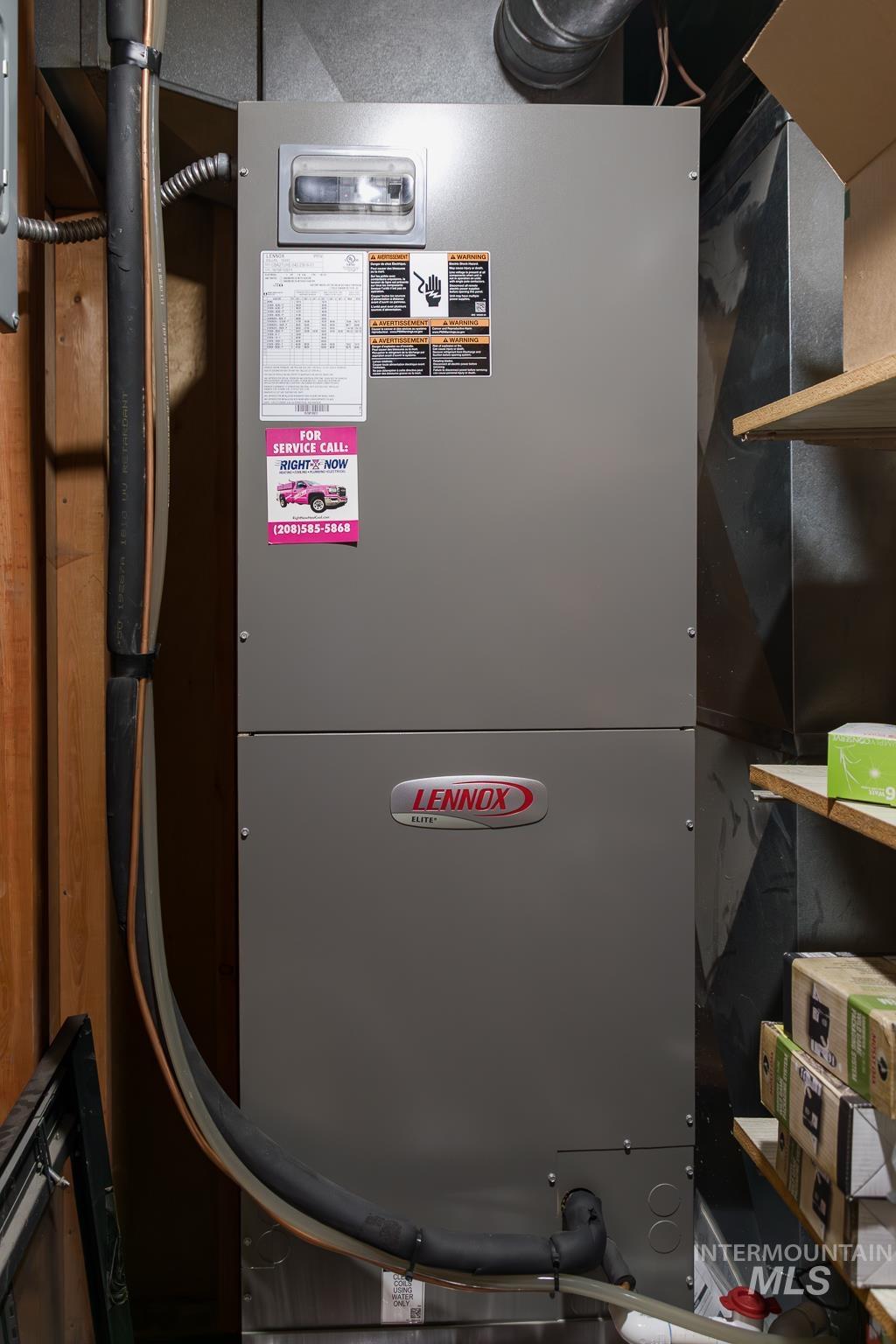 1145 SW 11th Avenue, Ontario, Oregon 97914, 5 Bedrooms, 3 Bathrooms, Residential For Sale, Price $399,900, 98982792