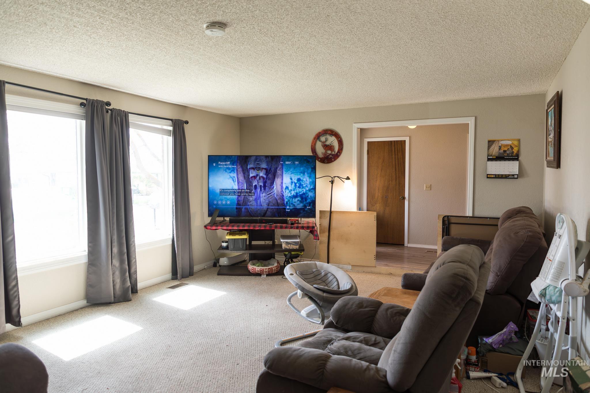 1145 SW 11th Avenue, Ontario, Oregon 97914, 5 Bedrooms, 3 Bathrooms, Residential For Sale, Price $399,900, 98982792