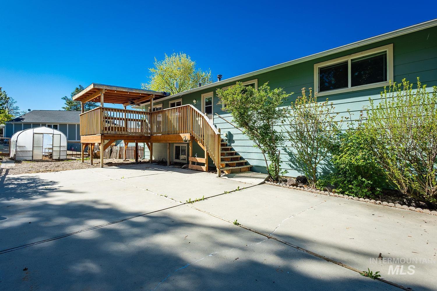 12668 Wild Rose, Nampa, Idaho 83686, 3 Bedrooms, 2 Bathrooms, Residential For Sale, Price $629,000,MLS 98982793