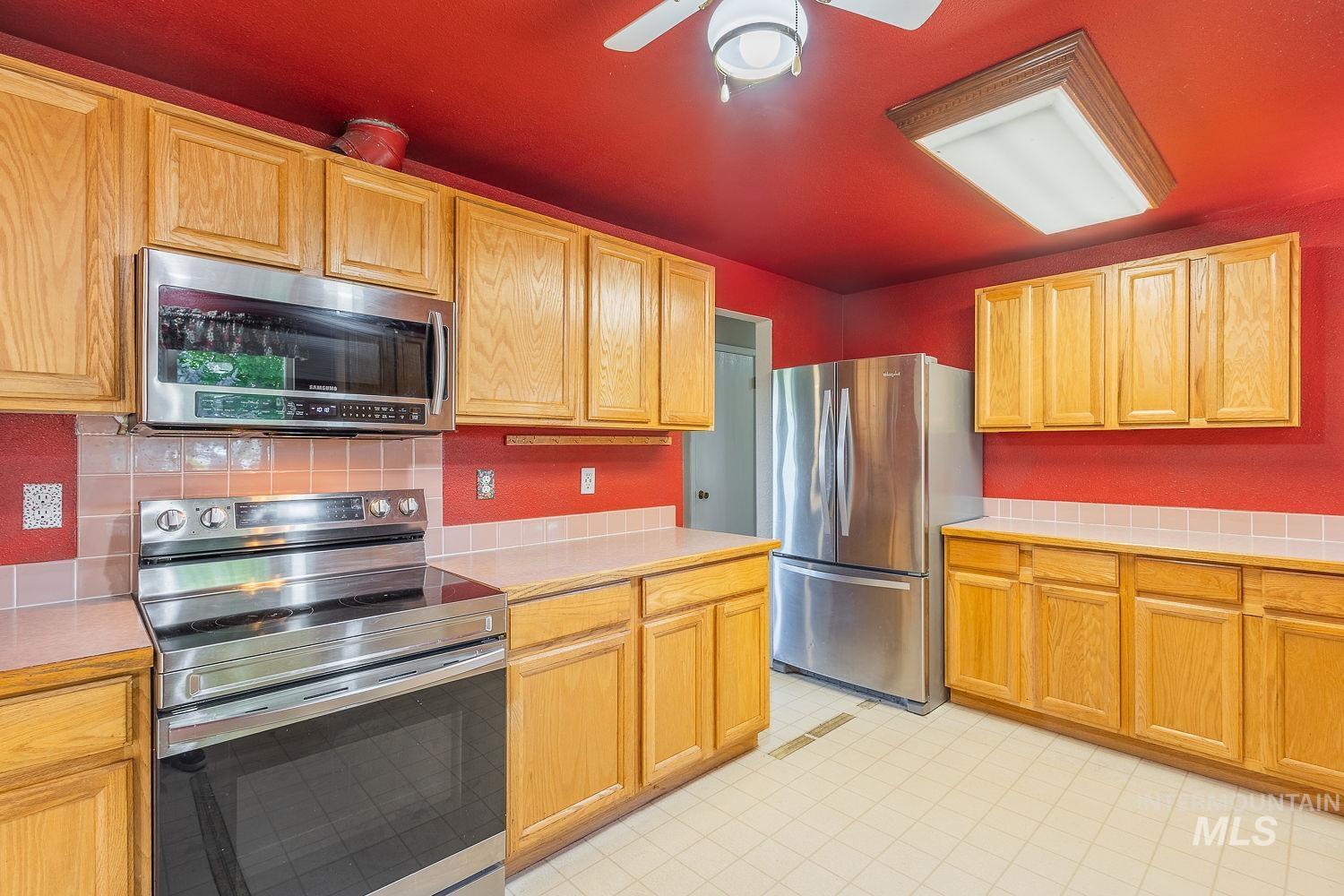 12668 Wild Rose, Nampa, Idaho 83686, 3 Bedrooms, 2 Bathrooms, Residential For Sale, Price $629,000,MLS 98982793