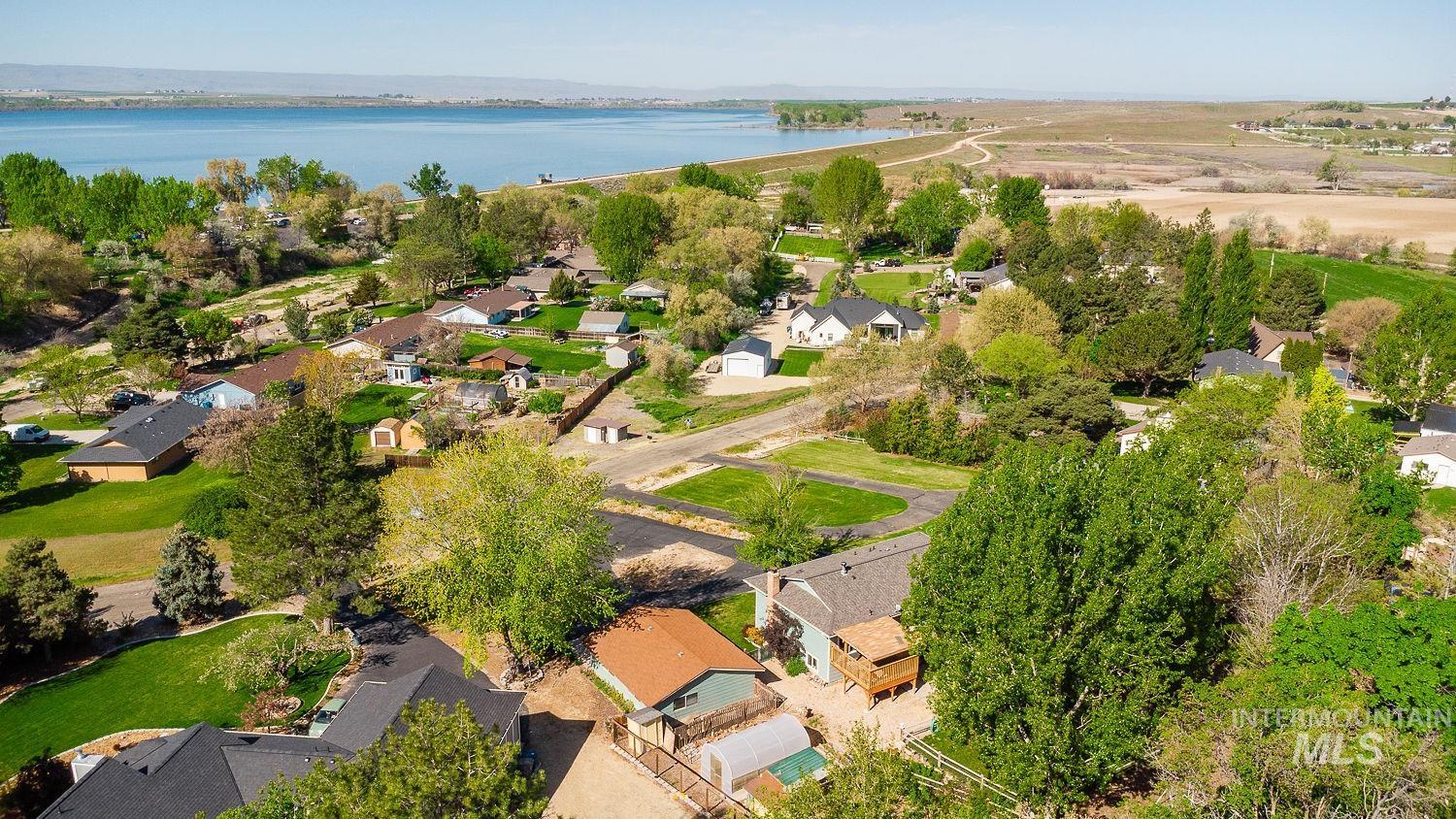 12668 Wild Rose, Nampa, Idaho 83686, 3 Bedrooms, 2 Bathrooms, Residential For Sale, Price $629,000,MLS 98982793
