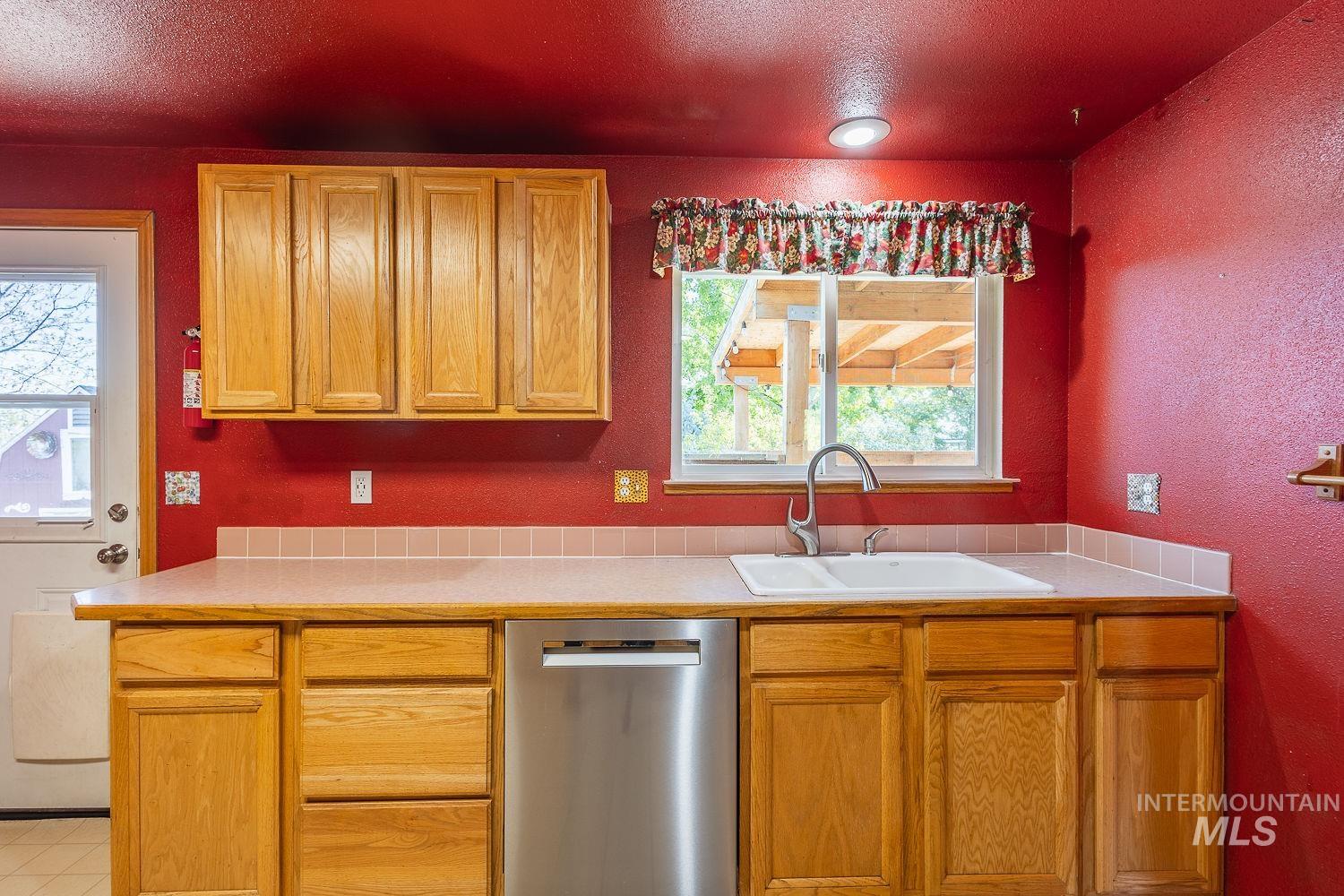 12668 Wild Rose, Nampa, Idaho 83686, 3 Bedrooms, 2 Bathrooms, Residential For Sale, Price $629,000,MLS 98982793