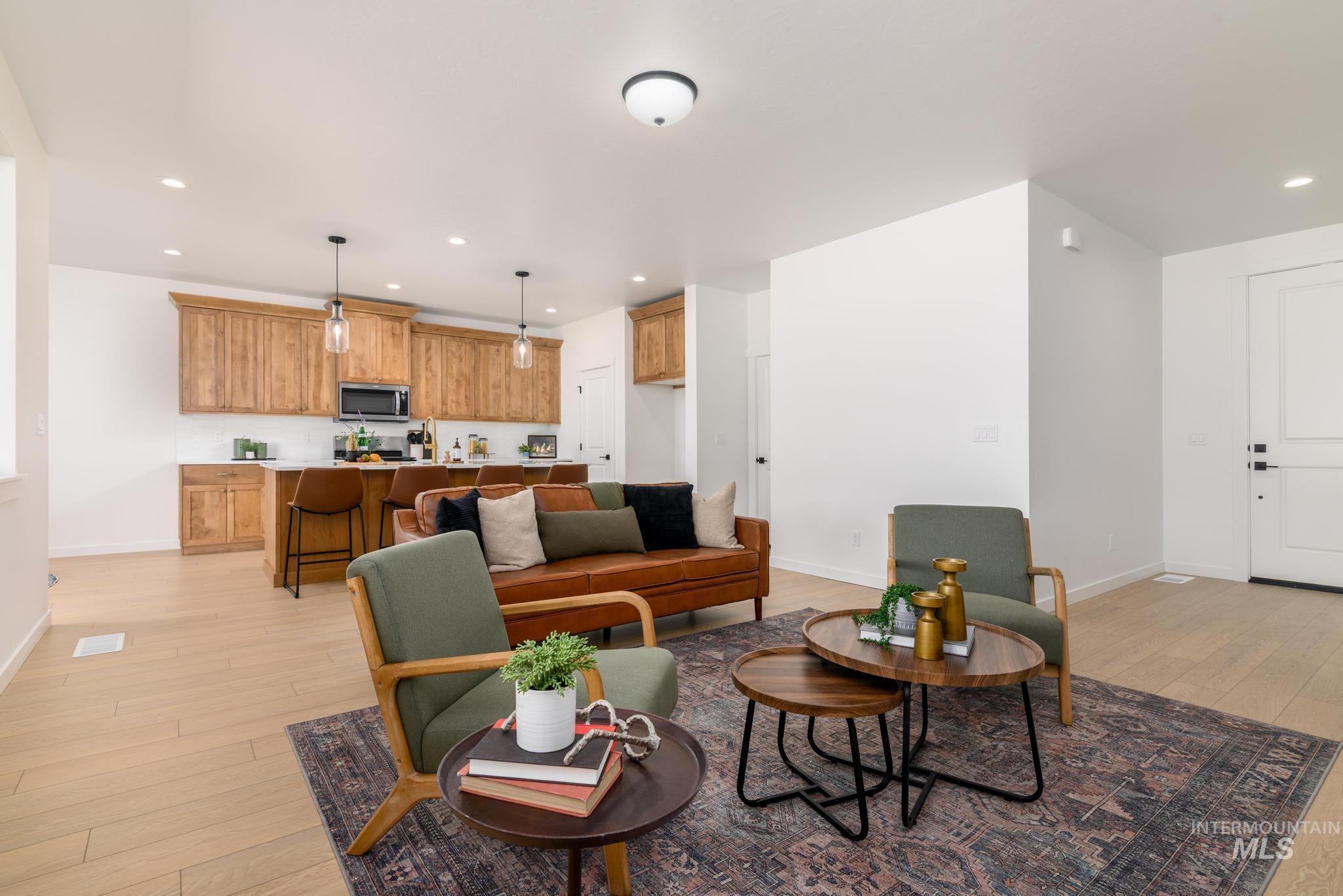 6225 W Snow Currant St, Meridian, Idaho 83646, 3 Bedrooms, 2 Bathrooms, Residential For Sale, Price $499,000, 98982794