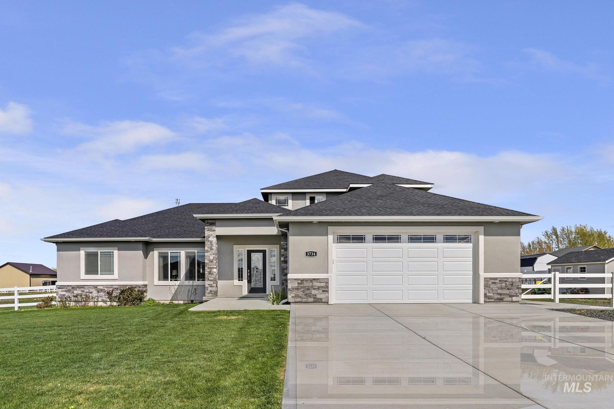 3734 N 2469 E, Twin Falls, Idaho 83301, 5 Bedrooms, 3 Bathrooms, Residential For Sale, Price $749,000, 98982796
