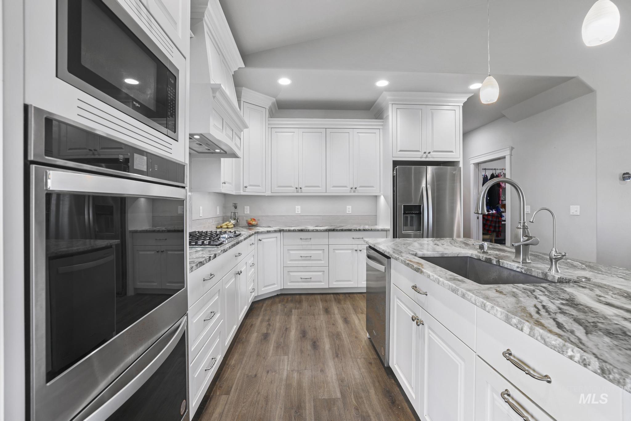 3734 N 2469 E, Twin Falls, Idaho 83301, 5 Bedrooms, 3 Bathrooms, Residential For Sale, Price $749,000, 98982796