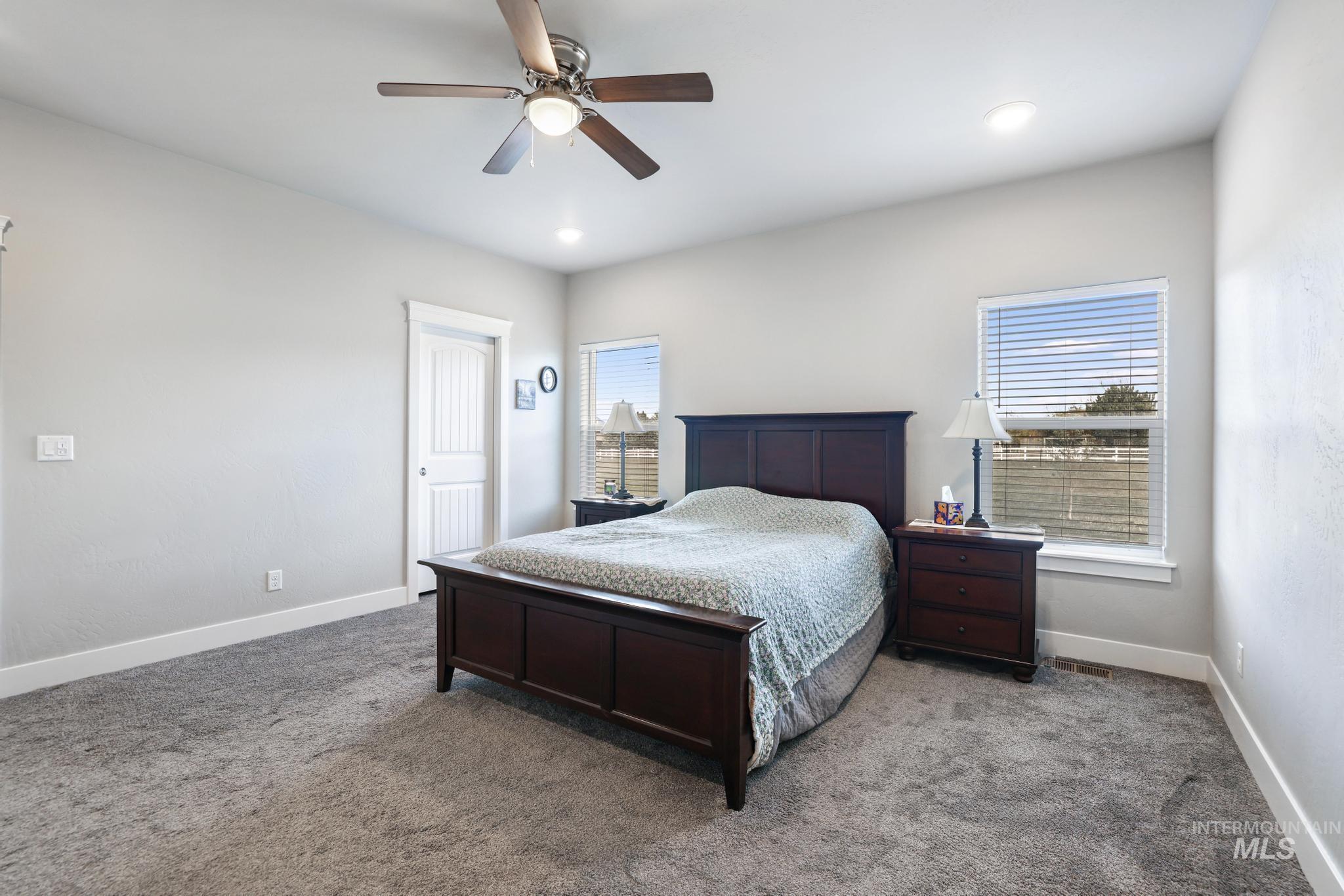 3734 N 2469 E, Twin Falls, Idaho 83301, 5 Bedrooms, 3 Bathrooms, Residential For Sale, Price $749,000, 98982796