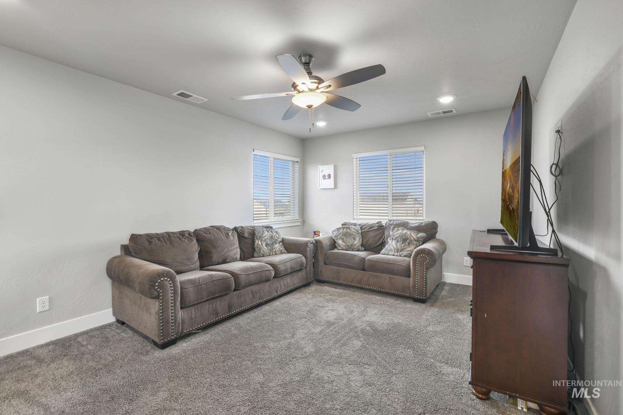 3734 N 2469 E, Twin Falls, Idaho 83301, 5 Bedrooms, 3 Bathrooms, Residential For Sale, Price $749,000, 98982796