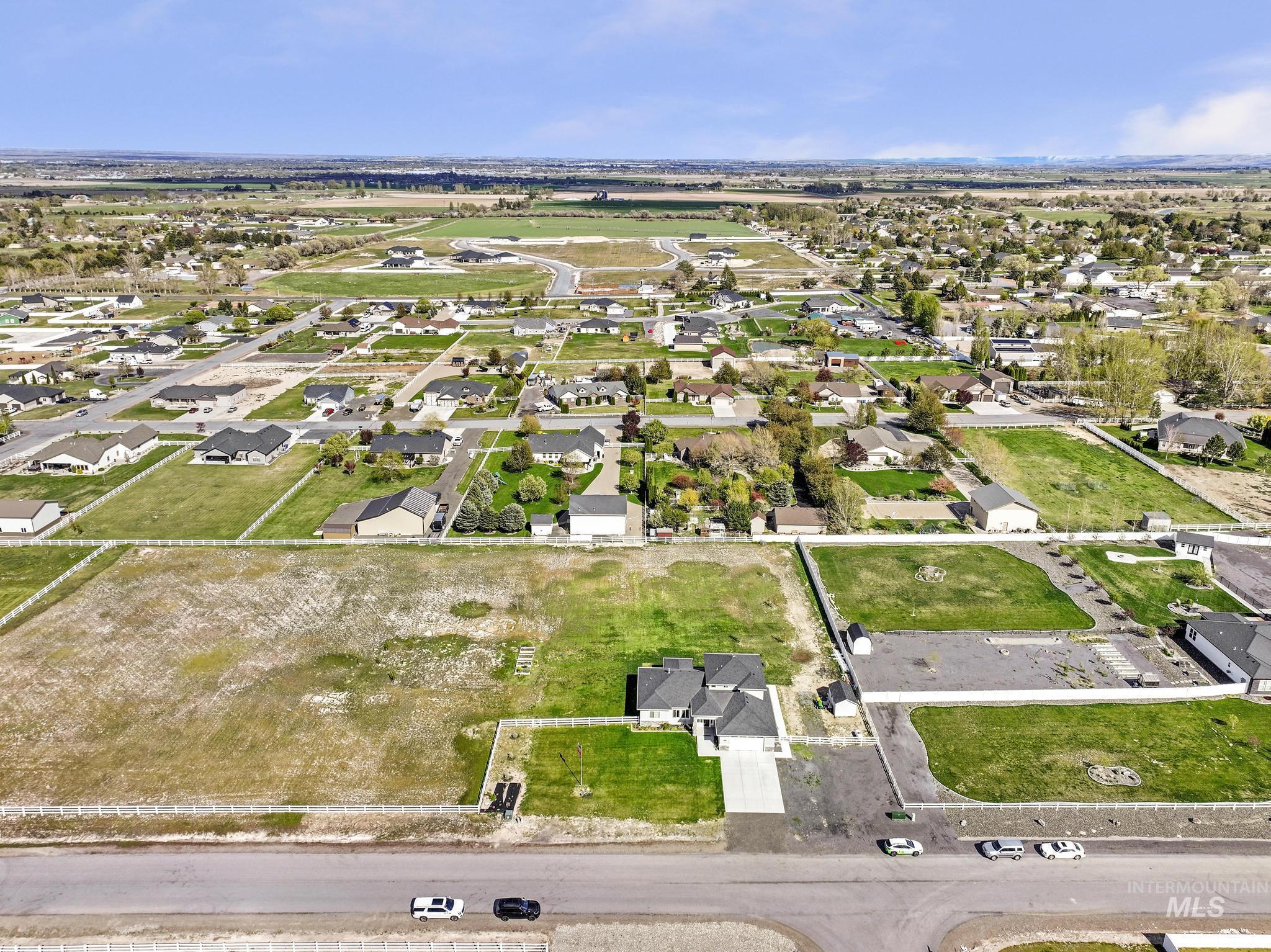 3734 N 2469 E, Twin Falls, Idaho 83301, 5 Bedrooms, 3 Bathrooms, Residential For Sale, Price $749,000, 98982796