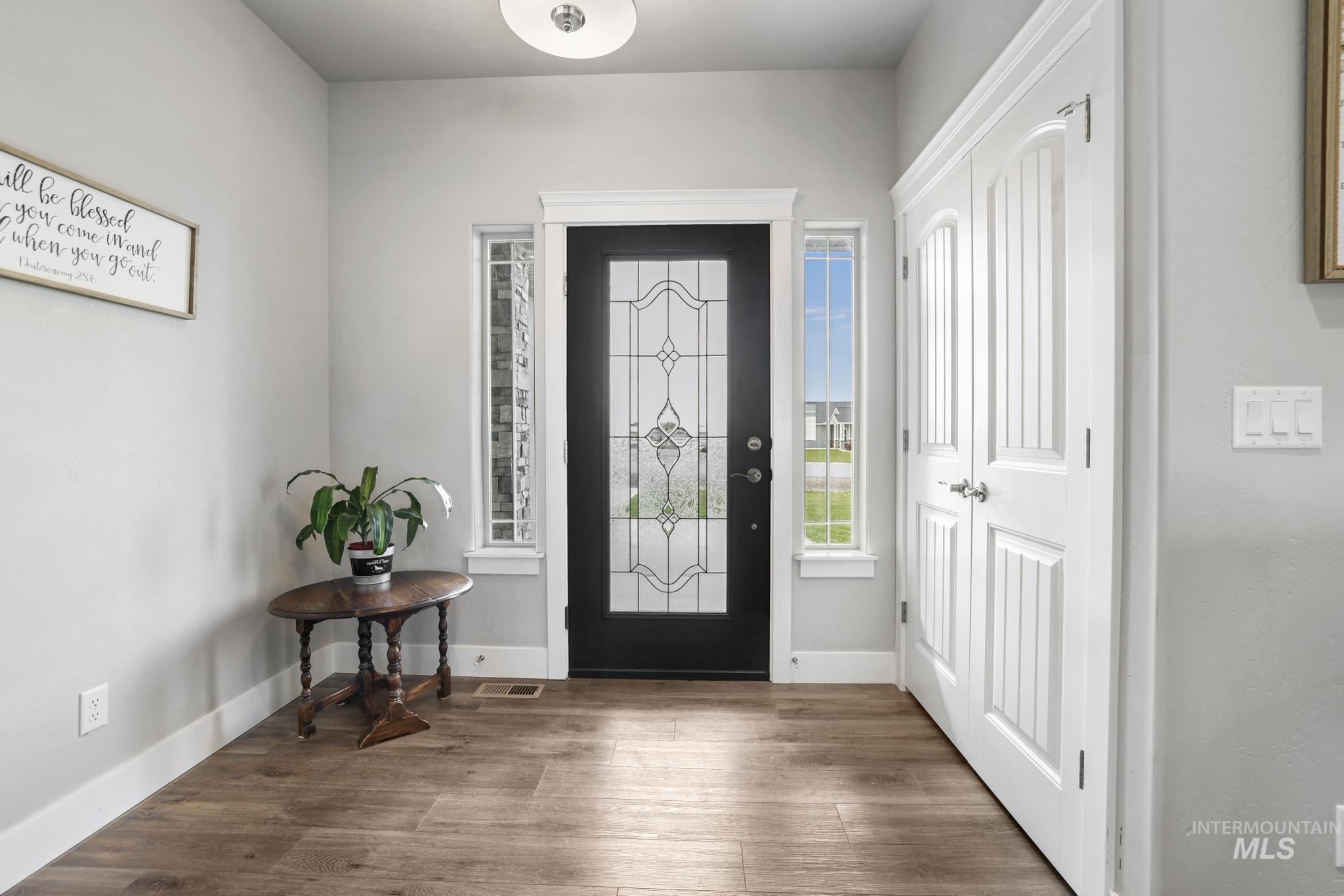 3734 N 2469 E, Twin Falls, Idaho 83301, 5 Bedrooms, 3 Bathrooms, Residential For Sale, Price $749,000, 98982796