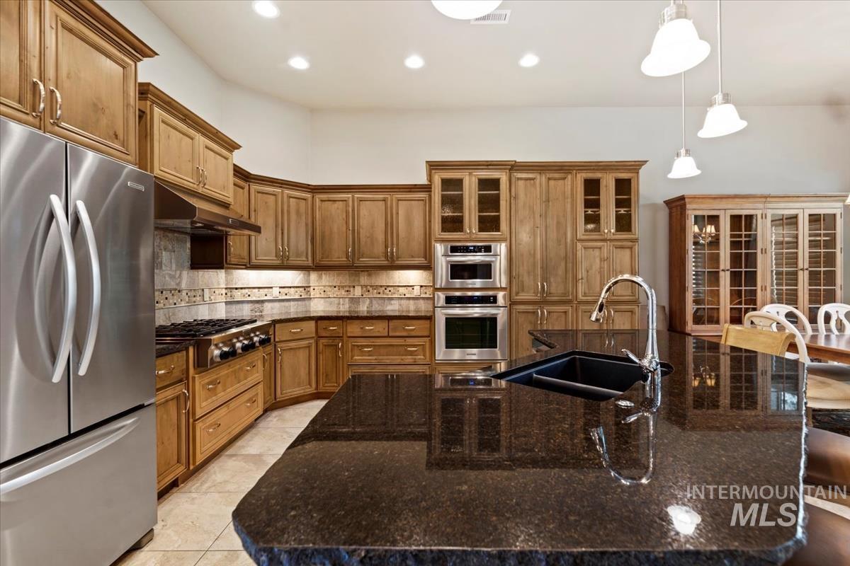 9668 W Tributary Ln, Boise, Idaho 83714, 2 Bedrooms, 2.5 Bathrooms, Residential For Sale, Price $718,000, 98982799