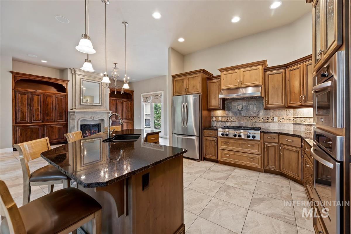 9668 W Tributary Ln, Boise, Idaho 83714, 2 Bedrooms, 2.5 Bathrooms, Residential For Sale, Price $718,000, 98982799