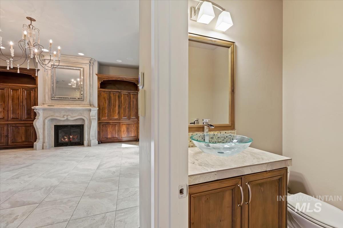 9668 W Tributary Ln, Boise, Idaho 83714, 2 Bedrooms, 2.5 Bathrooms, Residential For Sale, Price $718,000, 98982799