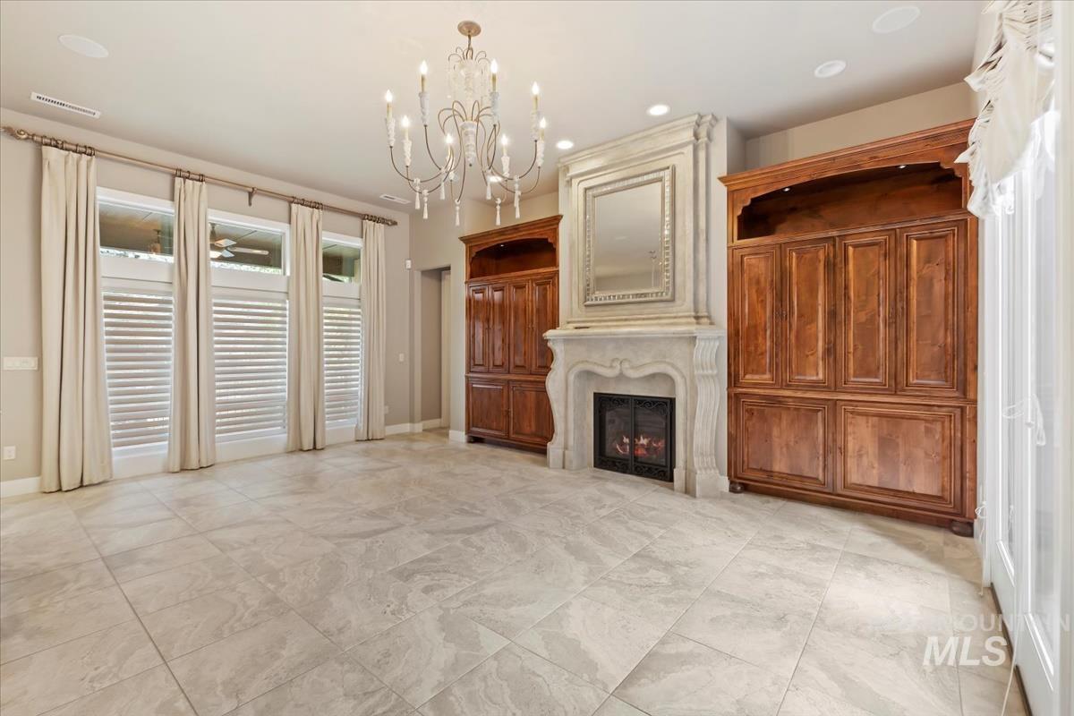 9668 W Tributary Ln, Boise, Idaho 83714, 2 Bedrooms, 2.5 Bathrooms, Residential For Sale, Price $718,000, 98982799