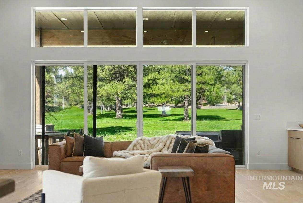 3853 Village Loop, New Meadows, Idaho 83638, 3 Bedrooms, 2 Bathrooms, Residential For Sale, Price $933,000, 98982800