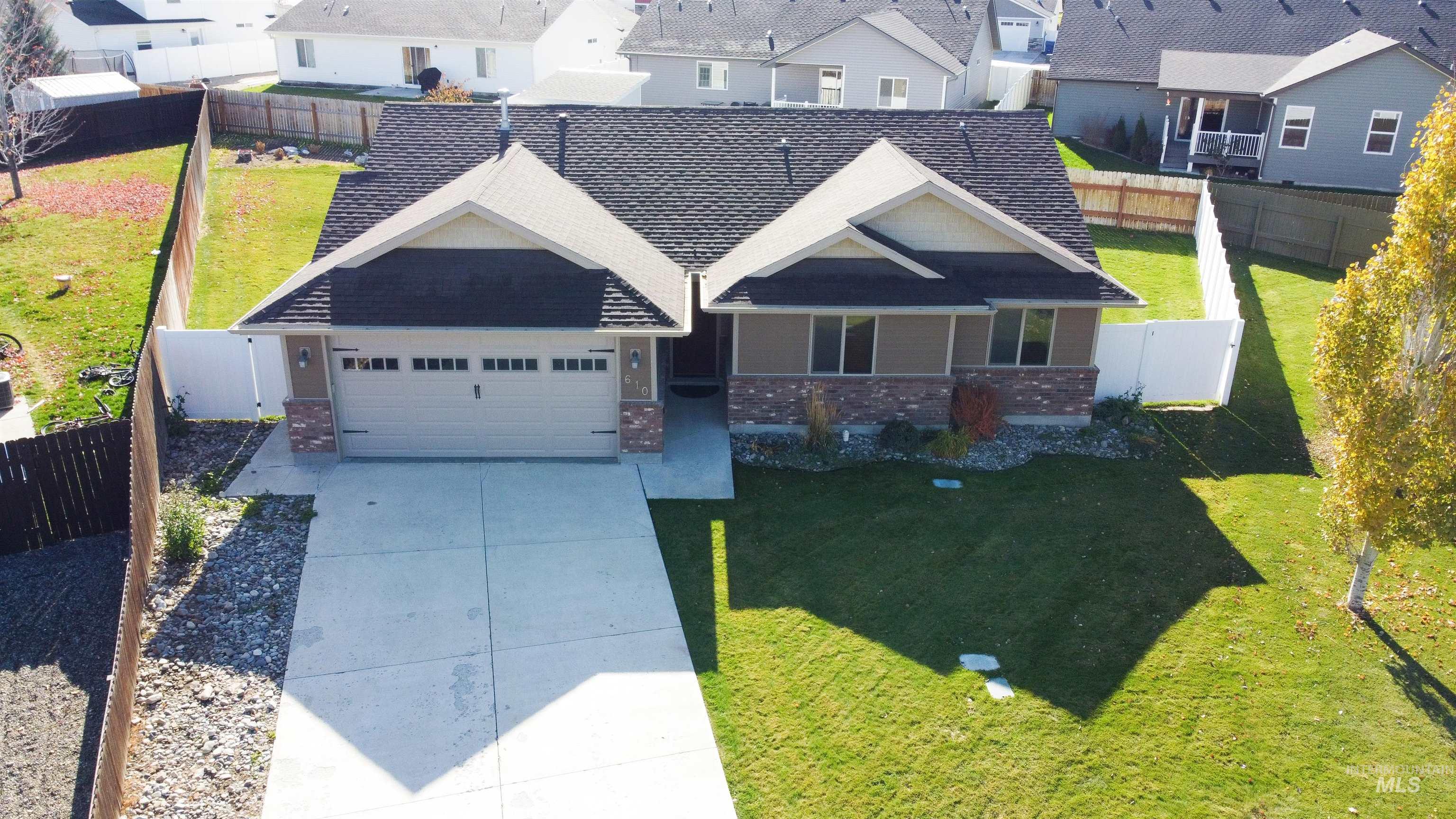 610 Ethan Ct, Jerome, Idaho 83338, 3 Bedrooms, 2 Bathrooms, Residential For Sale, Price $324,999, 98982802