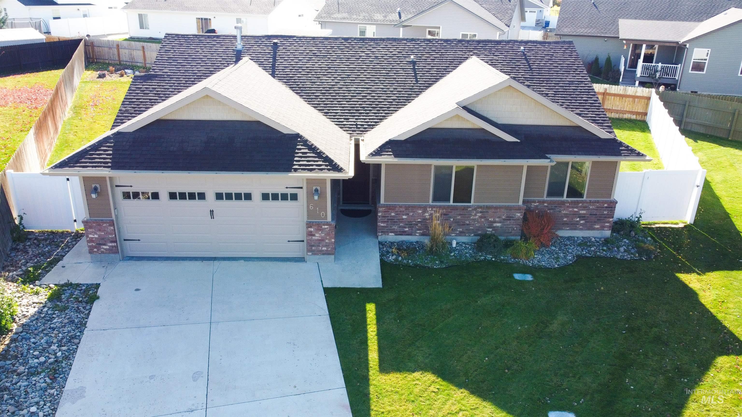 610 Ethan Ct, Jerome, Idaho 83338, 3 Bedrooms, 2 Bathrooms, Residential For Sale, Price $324,999, 98982802