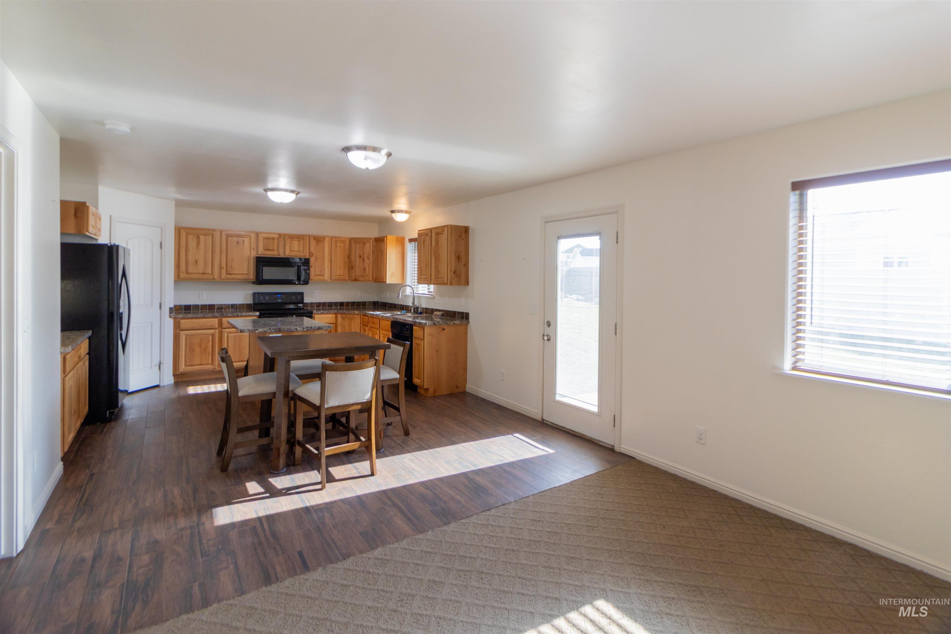 610 Ethan Ct, Jerome, Idaho 83338, 3 Bedrooms, 2 Bathrooms, Residential For Sale, Price $324,999, 98982802