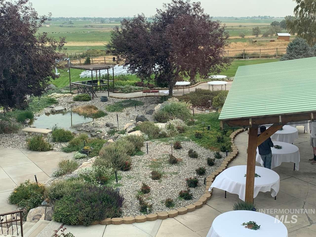 4060 N 1200 E, Buhl, Idaho 83316, 5 Bedrooms, 2.5 Bathrooms, Residential For Sale, Price $1,385,000, 98982803