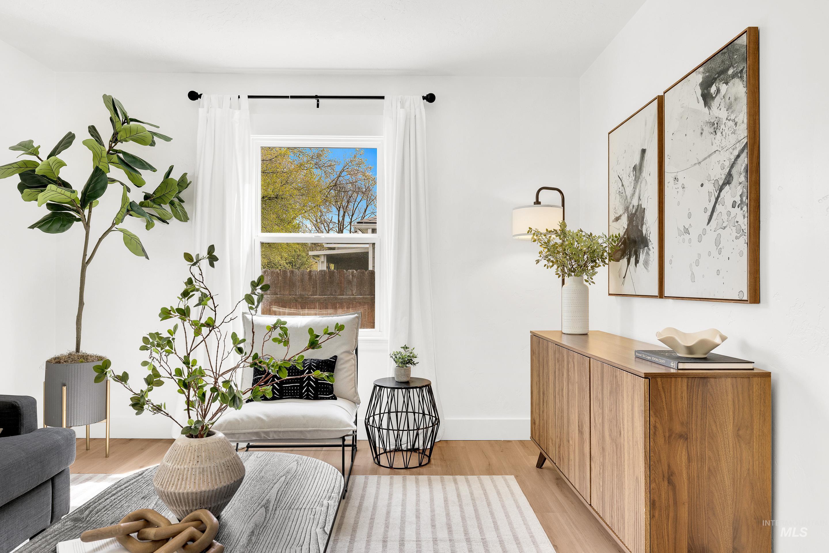 1409 S Hervey, Boise, Idaho 83705, 3 Bedrooms, 1 Bathroom, Residential For Sale, Price $489,000,MLS 98982805