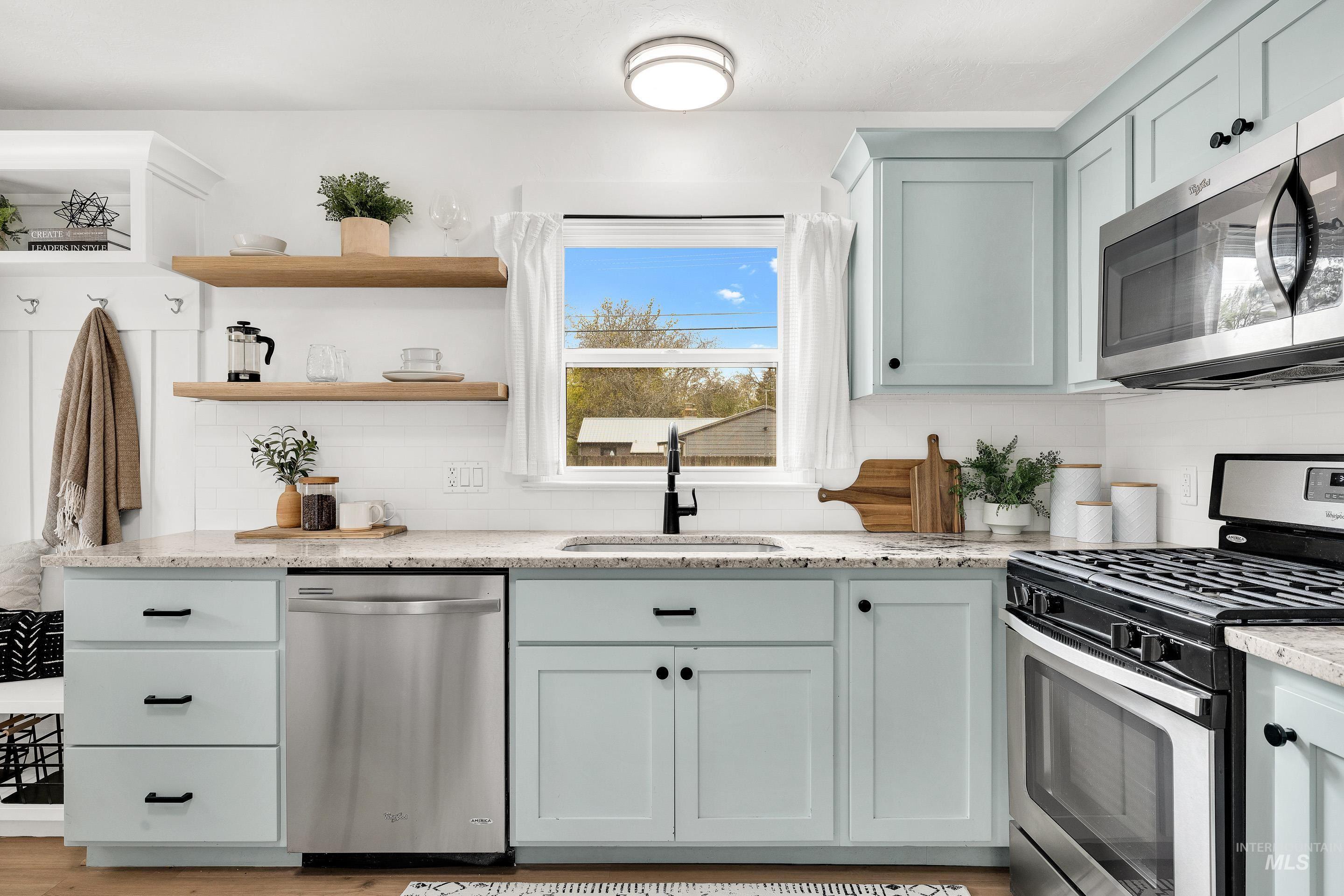 1409 S Hervey, Boise, Idaho 83705, 3 Bedrooms, 1 Bathroom, Residential For Sale, Price $489,000,MLS 98982805