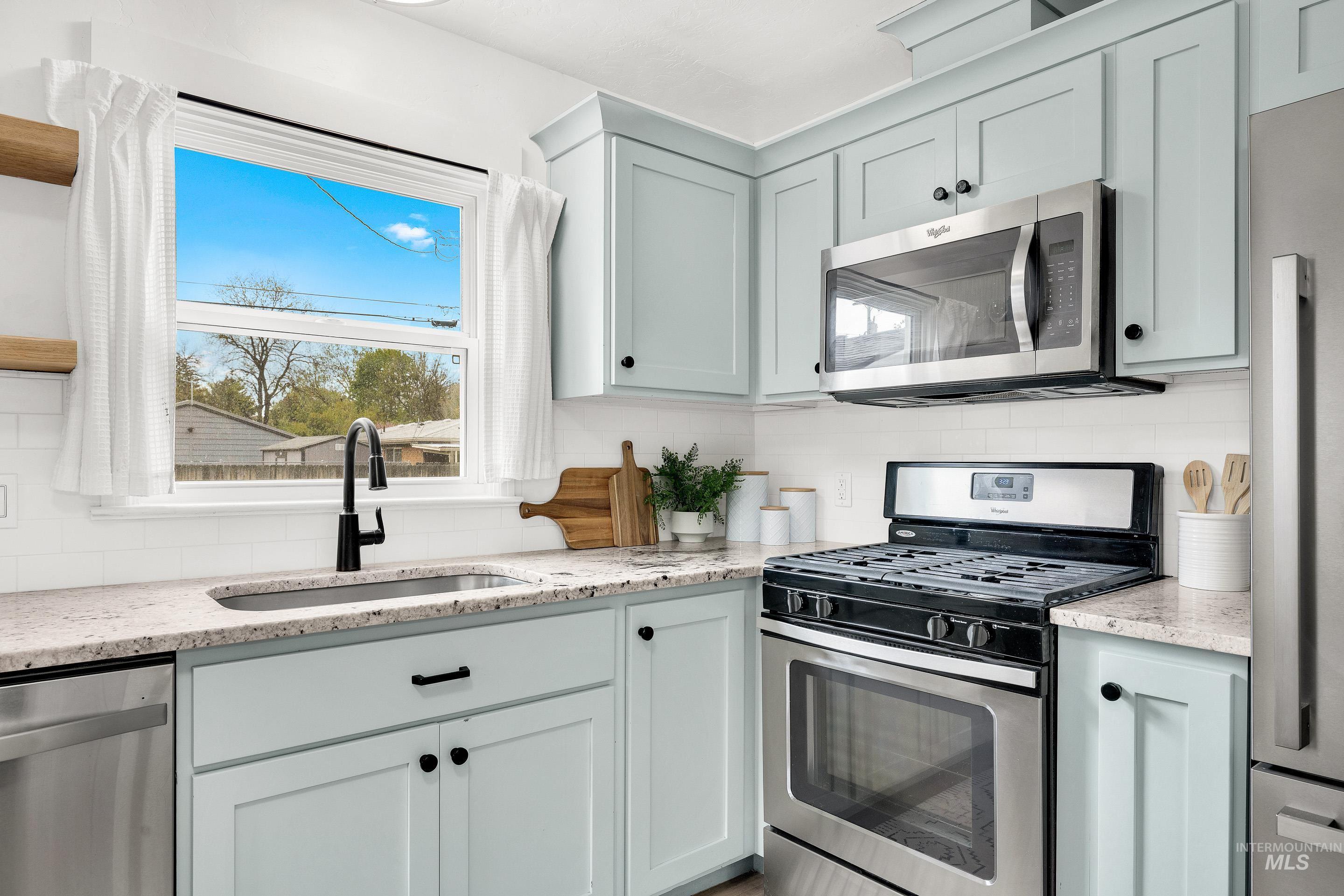 1409 S Hervey, Boise, Idaho 83705, 3 Bedrooms, 1 Bathroom, Residential For Sale, Price $489,000,MLS 98982805