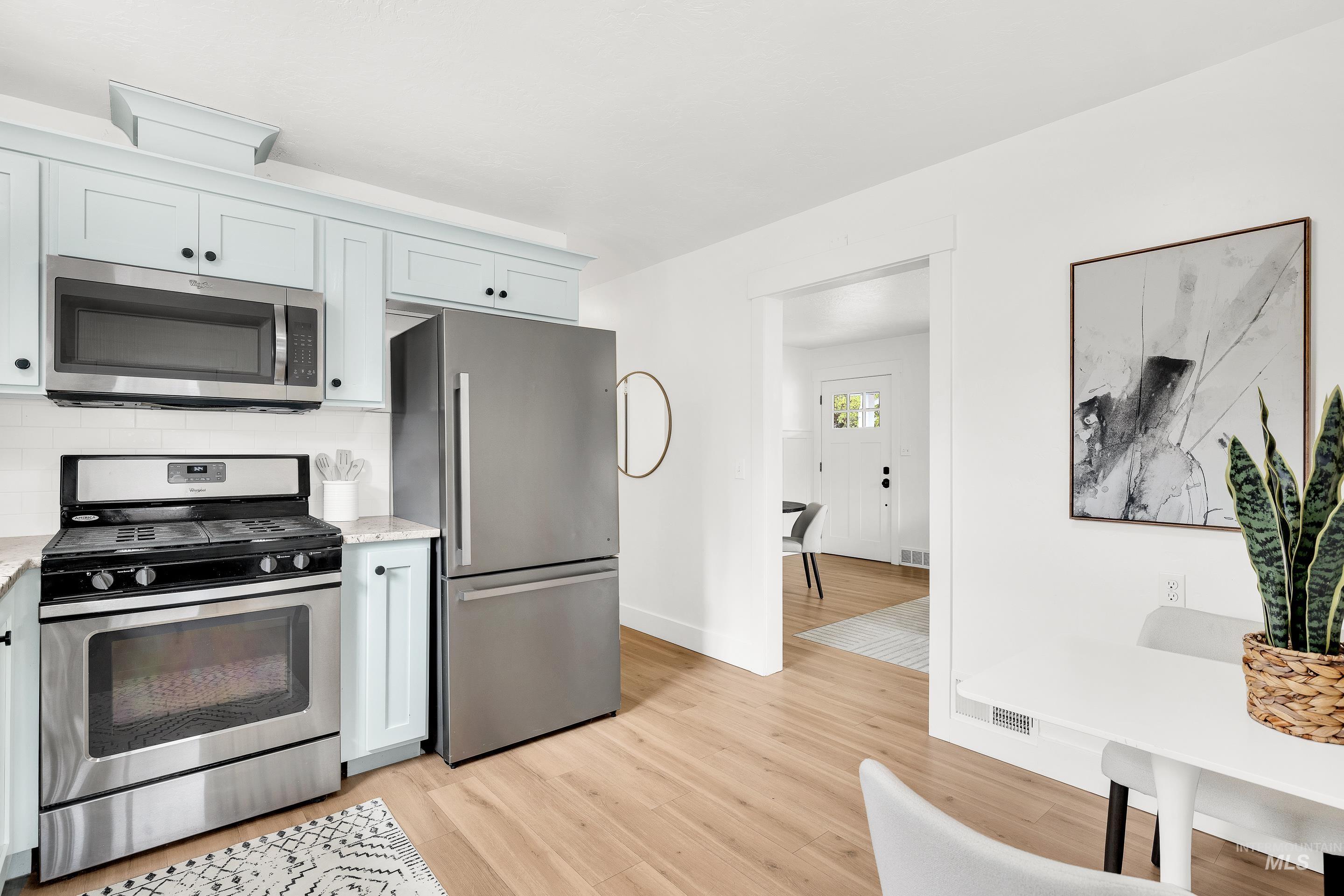 1409 S Hervey, Boise, Idaho 83705, 3 Bedrooms, 1 Bathroom, Residential For Sale, Price $489,000,MLS 98982805